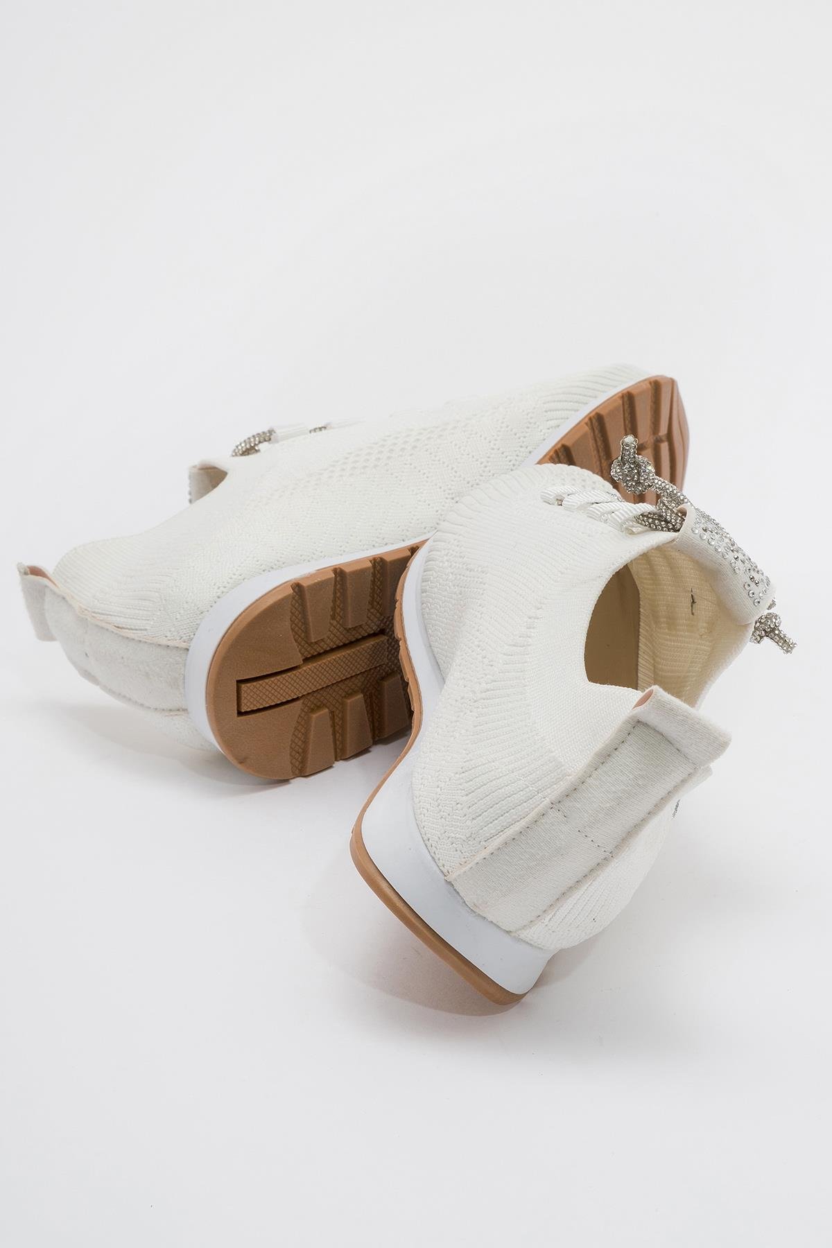 Kaydırmaz Taban Taşlı Kadın Babet BEYAZ - Görsel 5