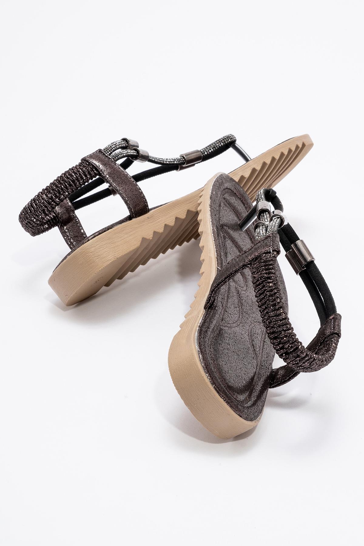 Kadın Taşlı Parmak Arası Sandalet PLATİN - Görsel 5