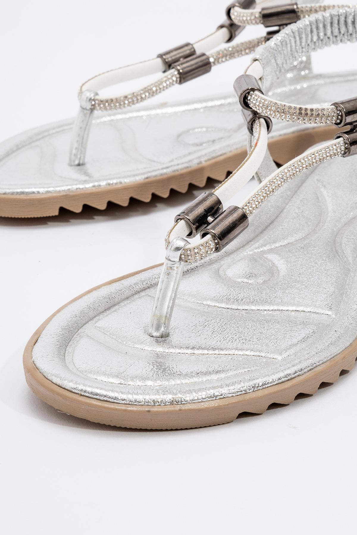 Kadın Taşlı Parmak Arası Sandalet GÜMÜŞ - Görsel 4