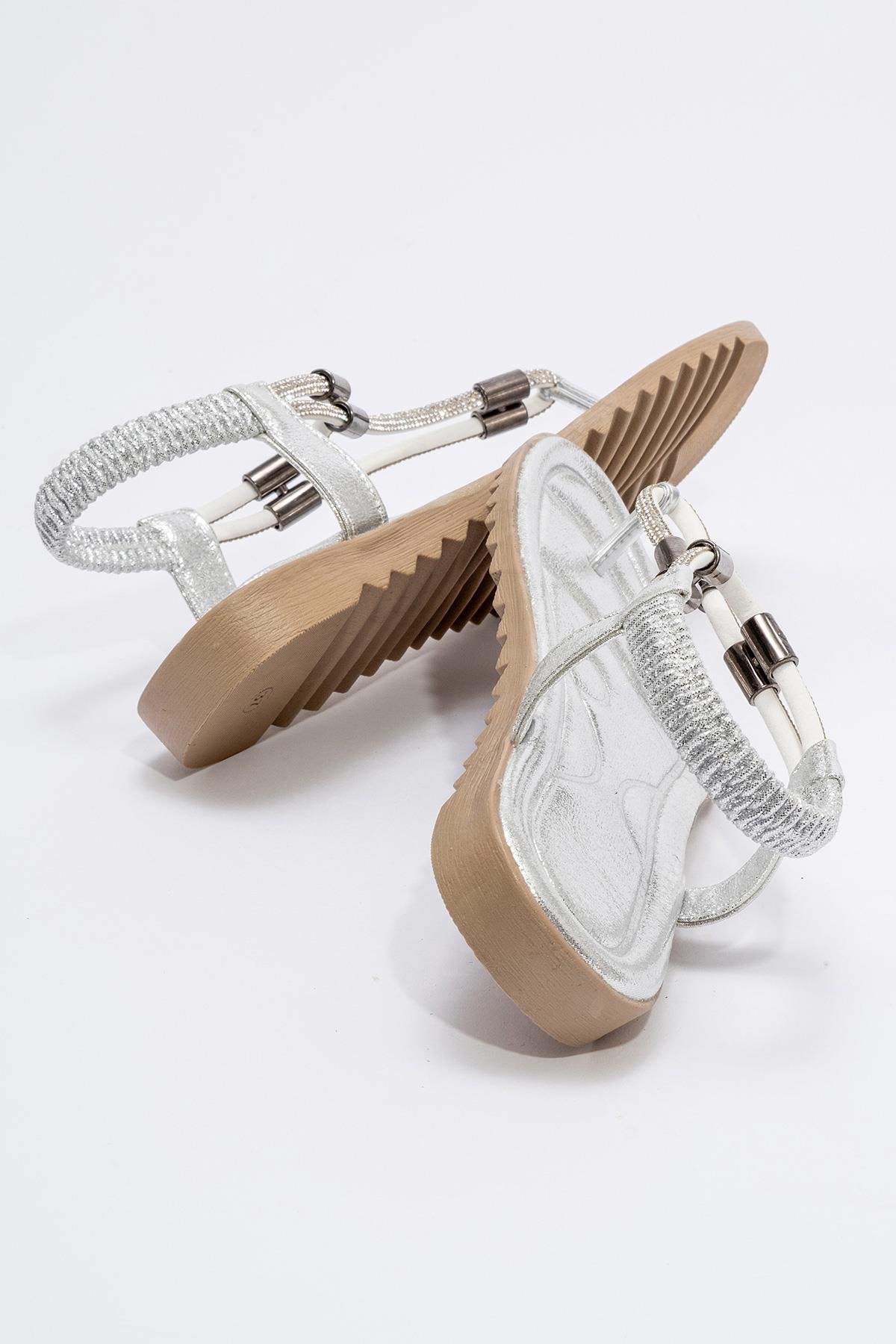 Kadın Taşlı Parmak Arası Sandalet GÜMÜŞ - Görsel 5