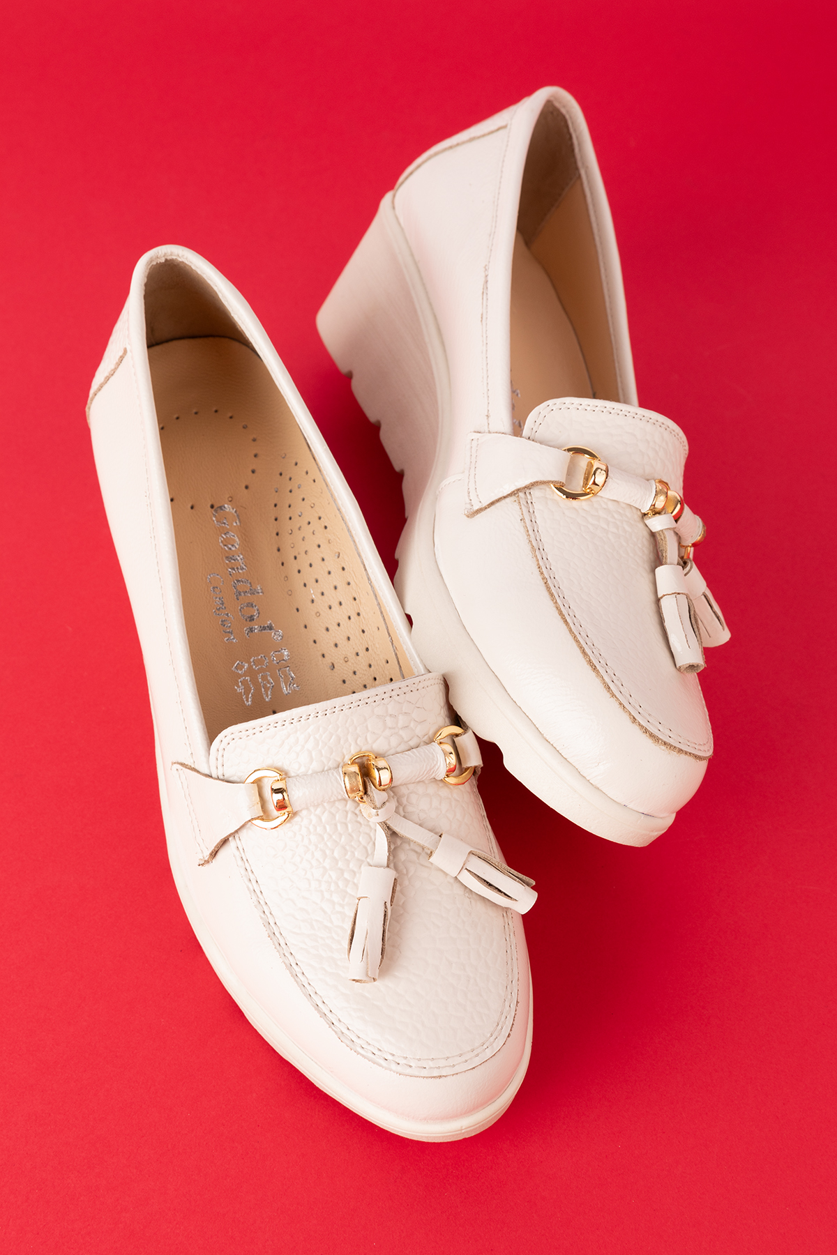 Gondol Kadın Hakiki Deri Dolgu Topuk Rahat Şık Anne Ayakkabısı ell.6821 - Görsel 4