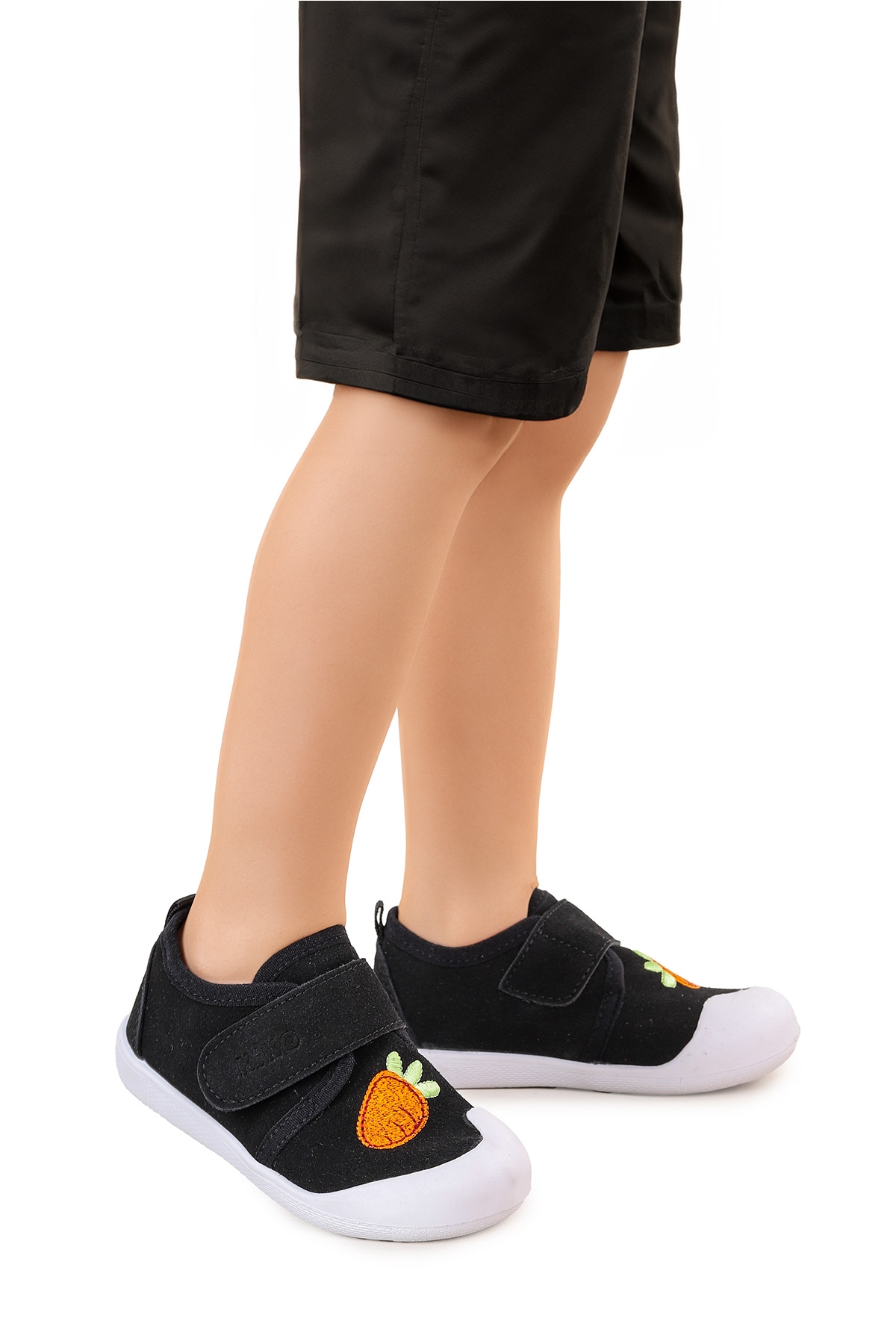 Strawberry Cırtlı Erkek Bebek İlk Adım Panduf Ayakkabı Siyah - Görsel 2