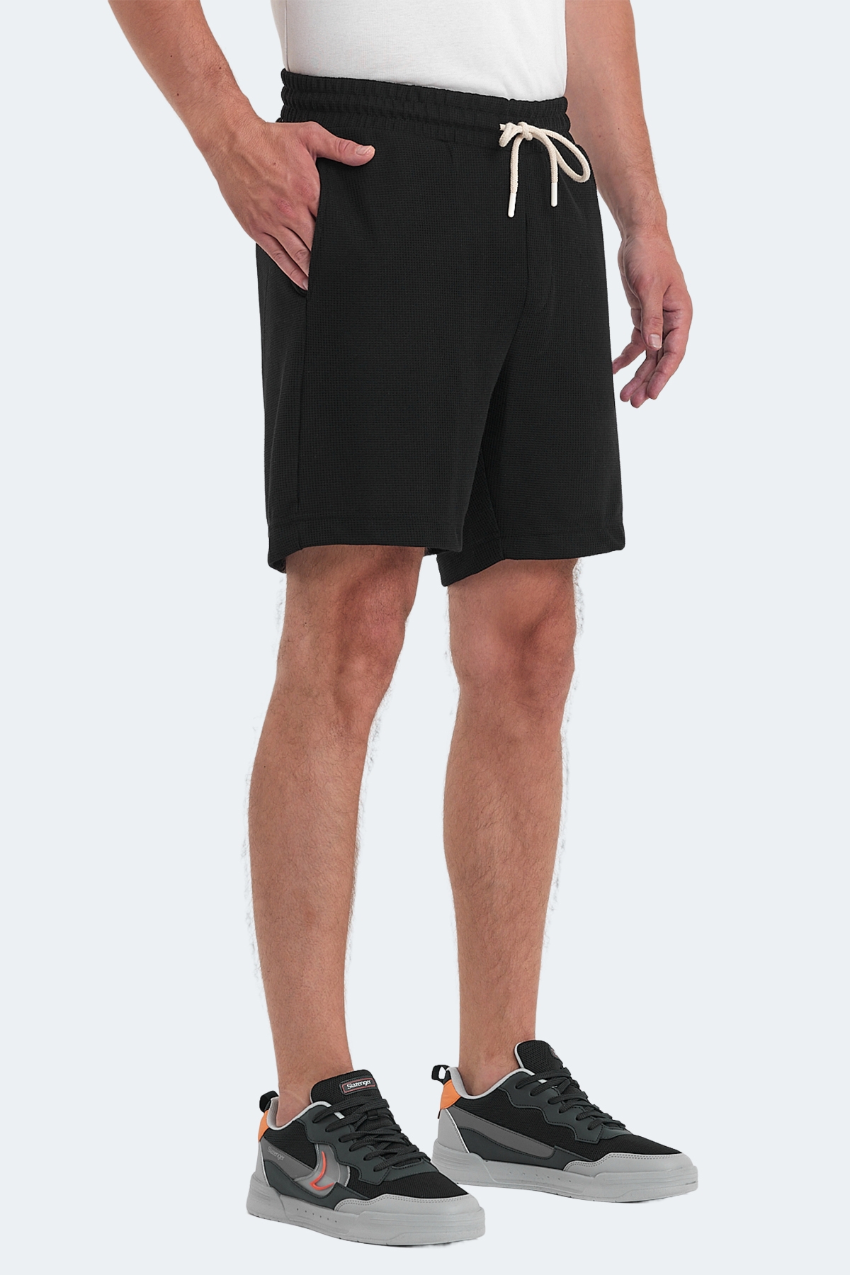 Slazenger VALERI I Erkek Şort Siyah — 3