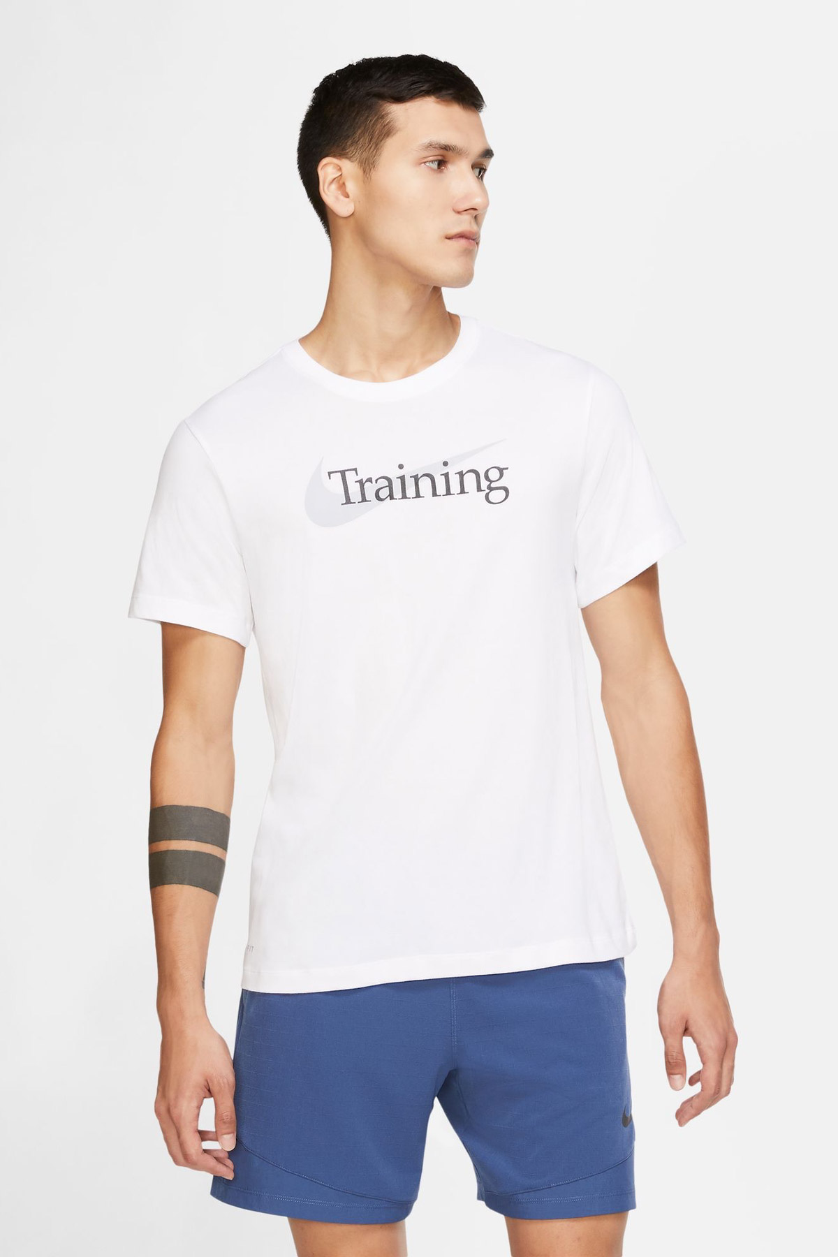 M NK DFC TEE SW TRAINING Beyaz Erkek Kısa Kol T-Shirt