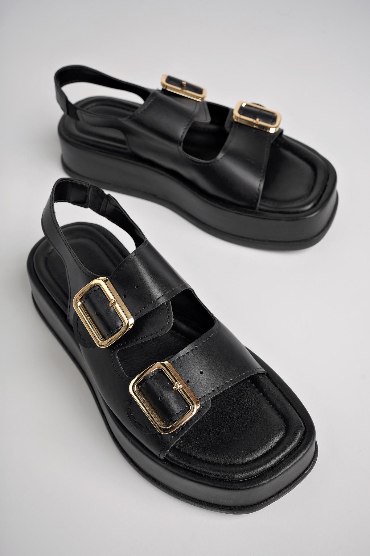 WANDA Garantili Dolgu Topuklu Çift Bantlı Toka Detaylı Lastikli Kadın Sandalet - Görsel 6