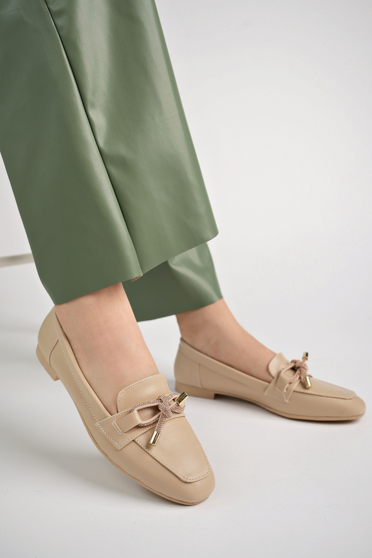 Kadın Yazlık Rahat Hafif Taşlı Toka Babet Ayakkabı .030 Ten - Görsel 4