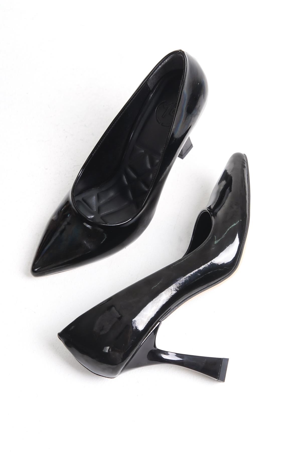 Kanger Siyah Rugan Stiletto Kadeh Topuklu Ayakkabı - Görsel 3