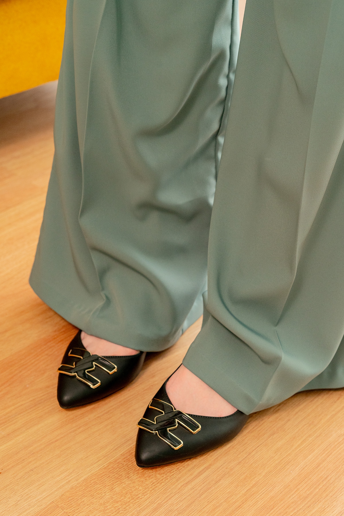 Lasör Siyah Tokalı (4 cm) Sivri Burun Topuklu Ayakkabı - Görsel 6