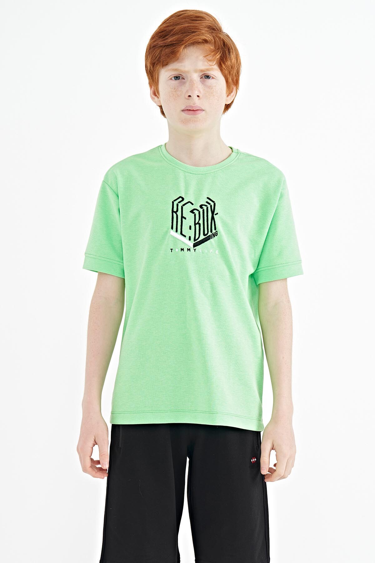 Neon Yeşil Yazı Nakışlı O Yaka Oversize Erkek Çocuk T-Shirt - 11151