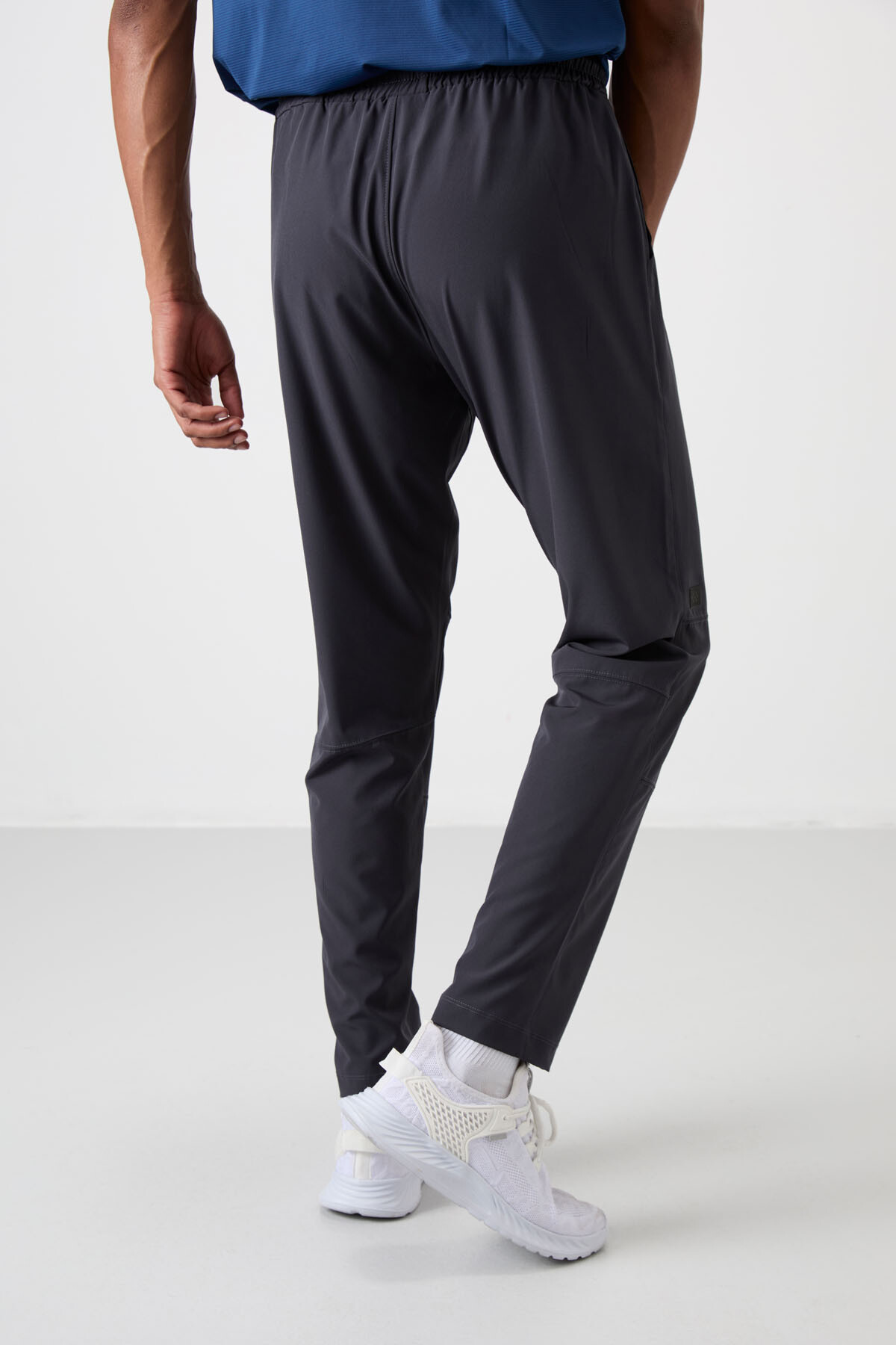 Antrasit Polyester İnce Yumuşak Comfort Fit Erkek Eşofman Alt
