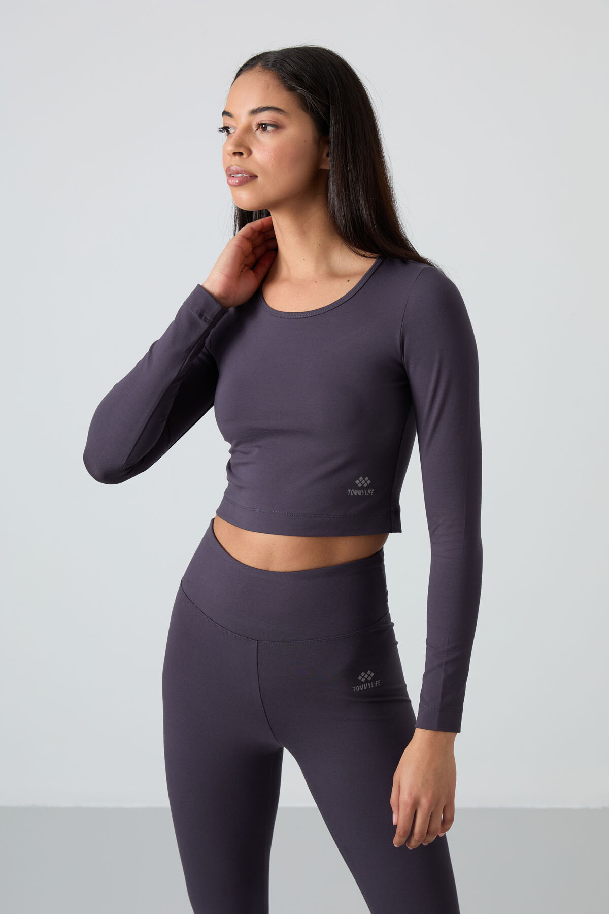 Antrasit Yüksek Bel Uzun Kollu Slim Fit Crop Top Kadın Tayt Takım