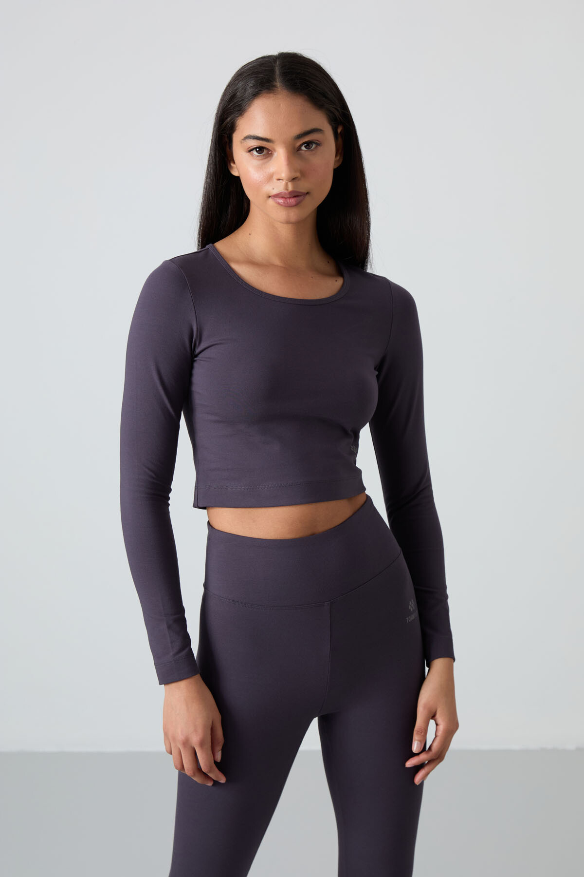 Antrasit Yüksek Bel Uzun Kollu Slim Fit Crop Top Kadın Tayt Takım