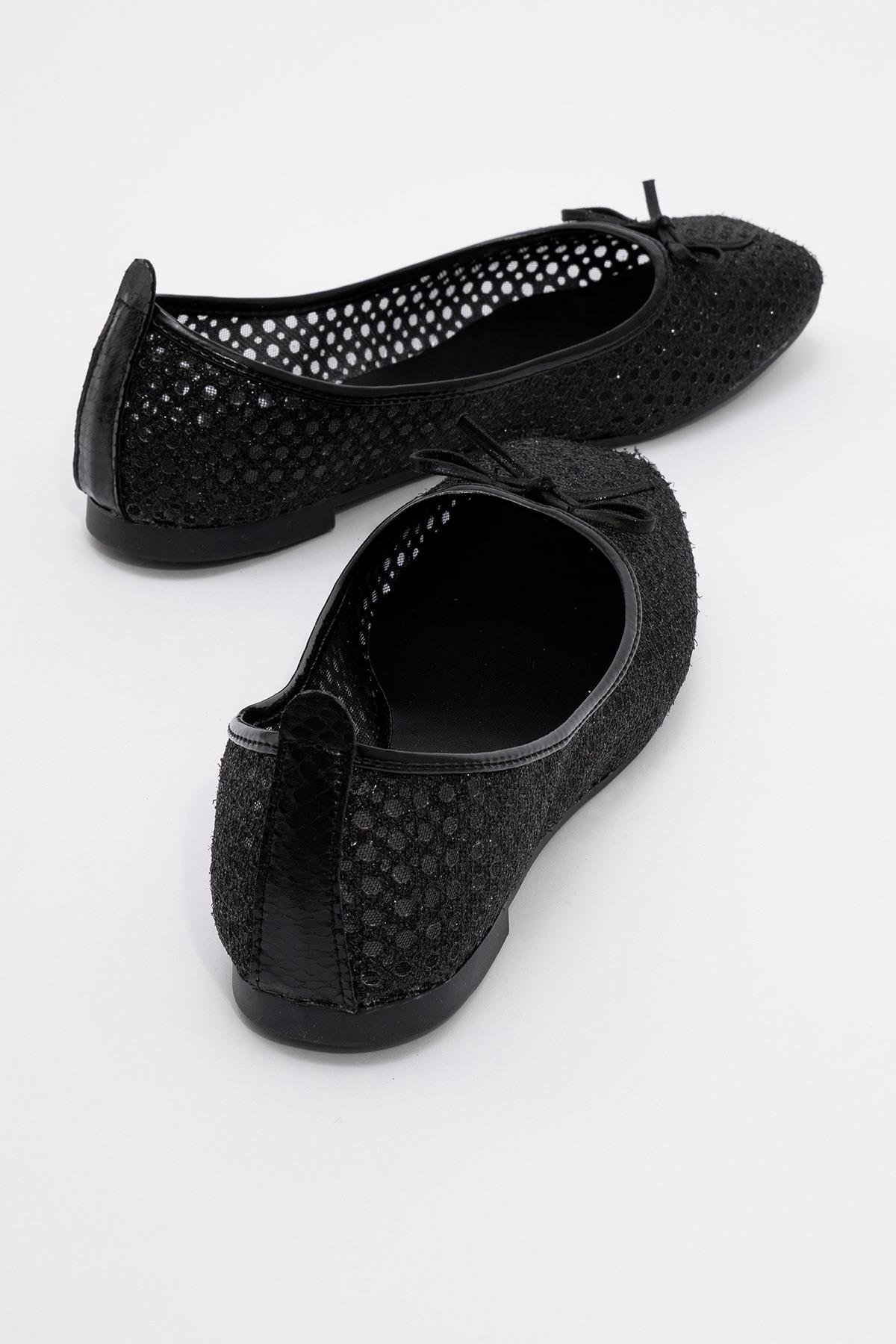 Kadın Fileli Küt Burunlu Ayakkabı - Görsel 5