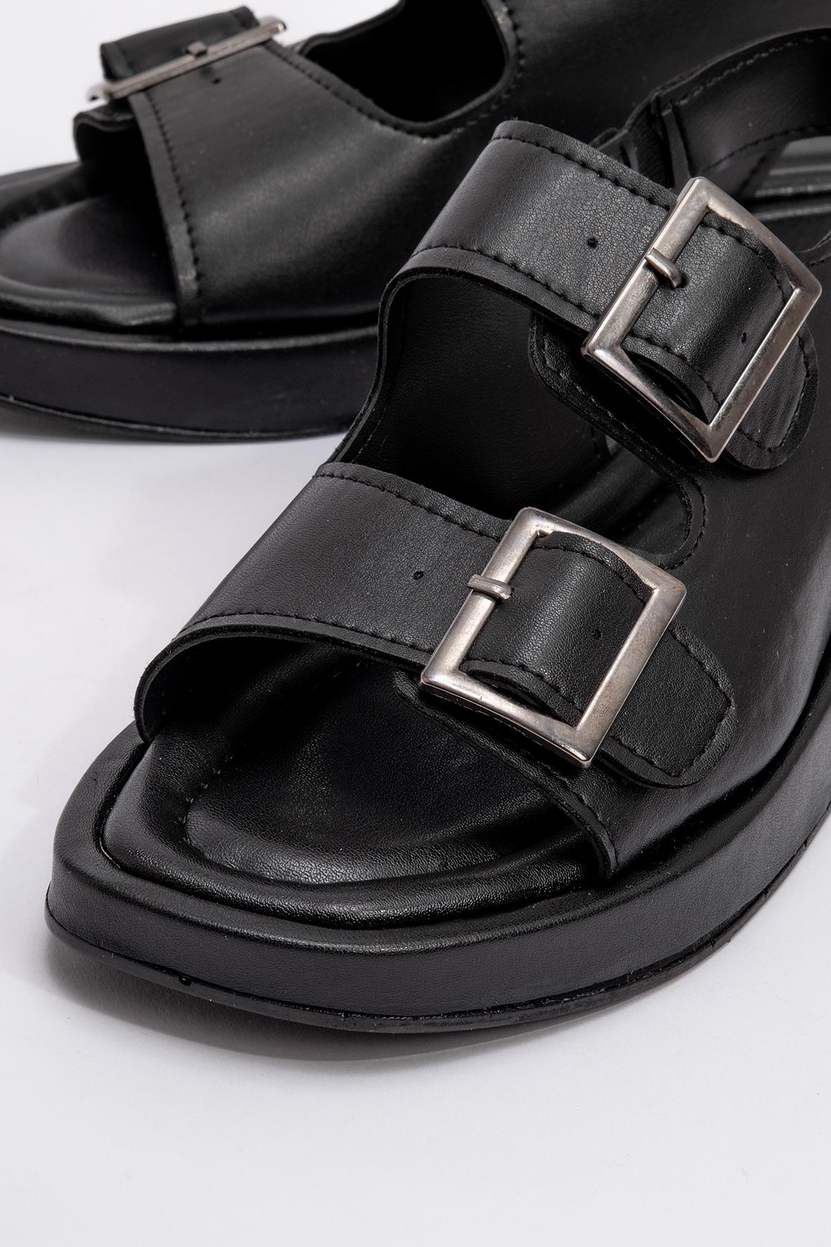 Kadın Çift Tokalı Lastikli Sandalet SİYAH - Görsel 4