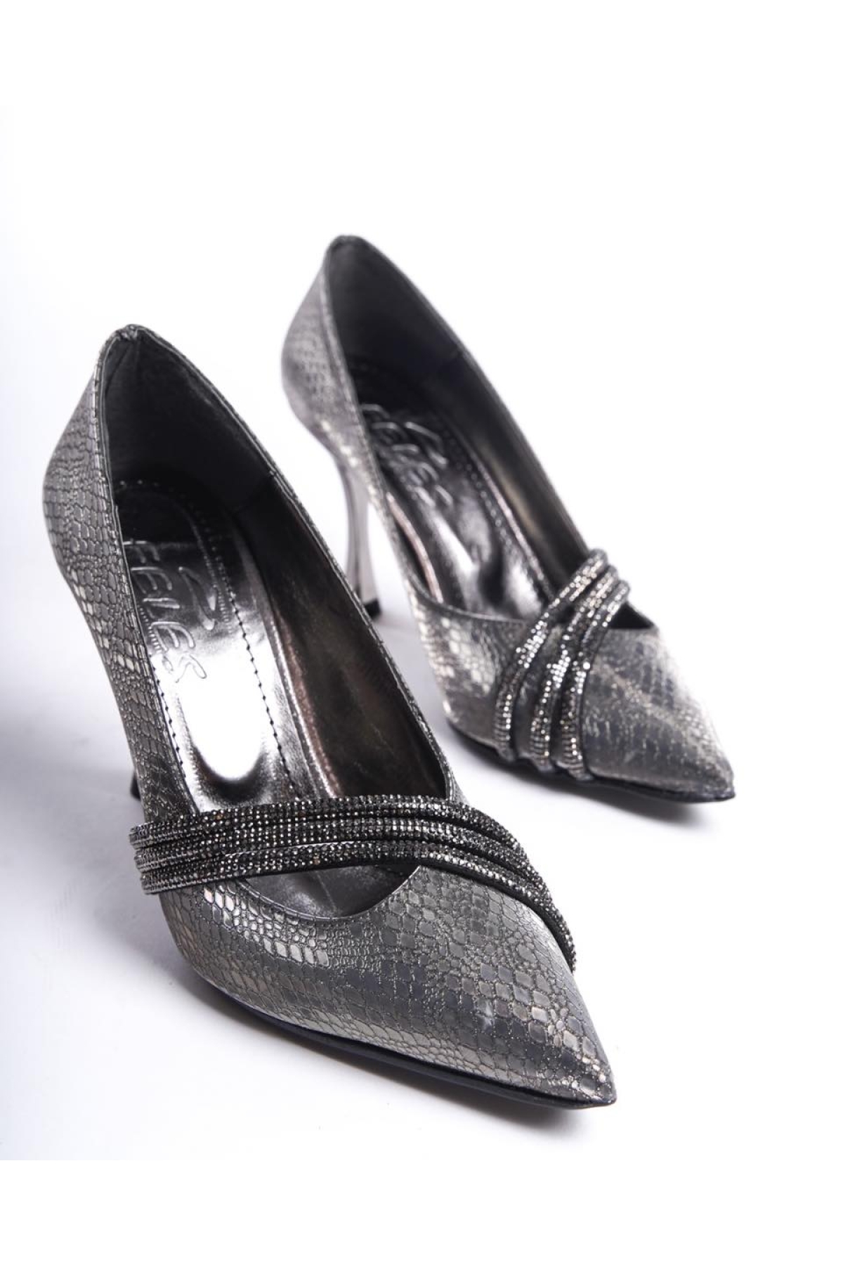 Üç Şerit Taş Detaylı Saten Stiletto Abiye Kadın Topuklu Ayakkabı - Görsel 9