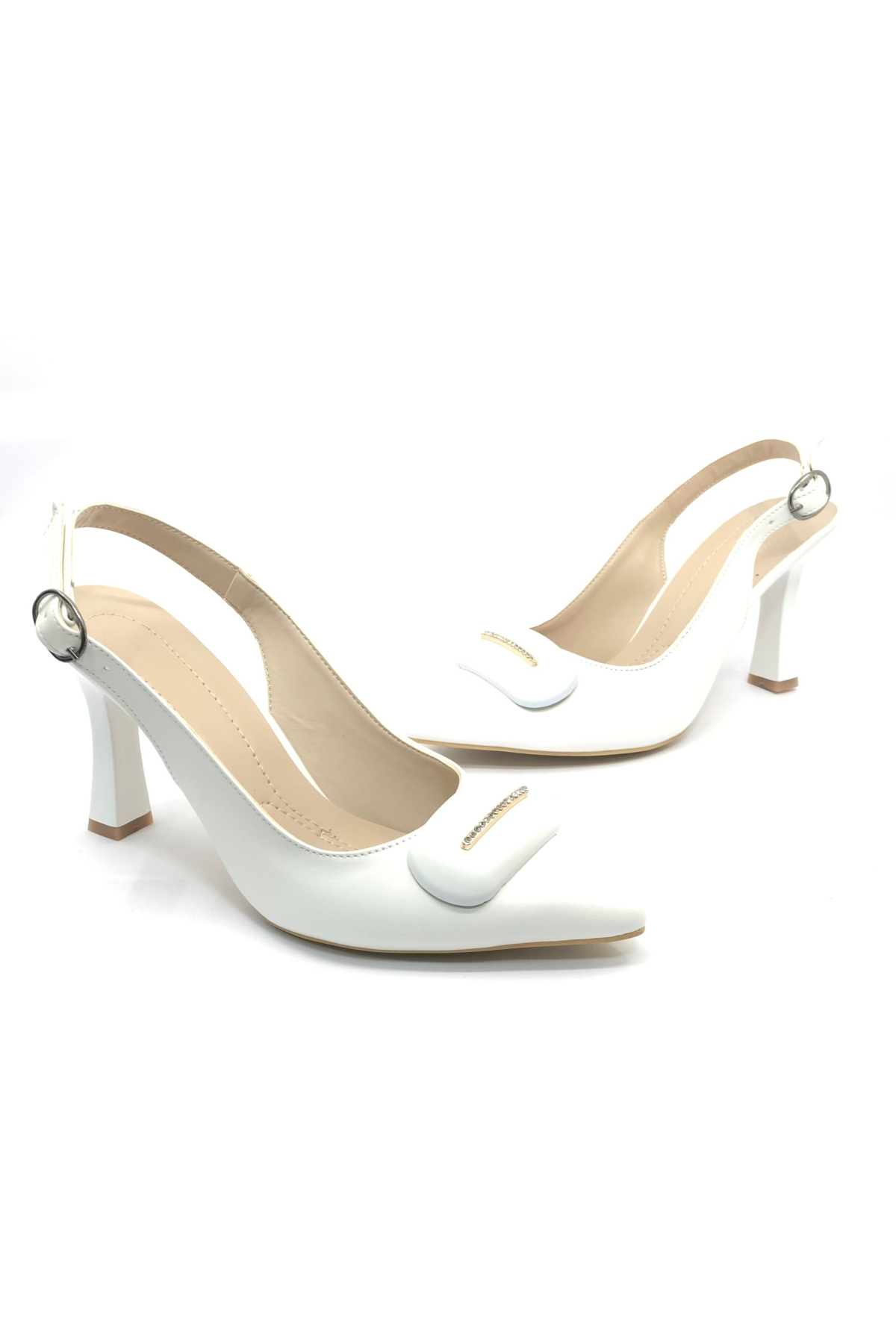 Toka Detaylı Kadın Klasik Kadeh Topuklu Ayakkabı - Görsel 3