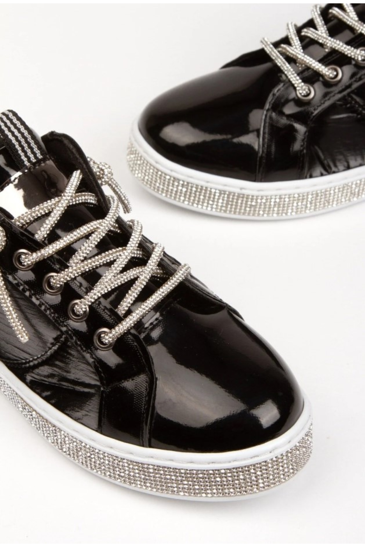 Tabanı Taş Şeritli Taşlı Bağcık Kadın Spor Ayakkabı - Görsel 5