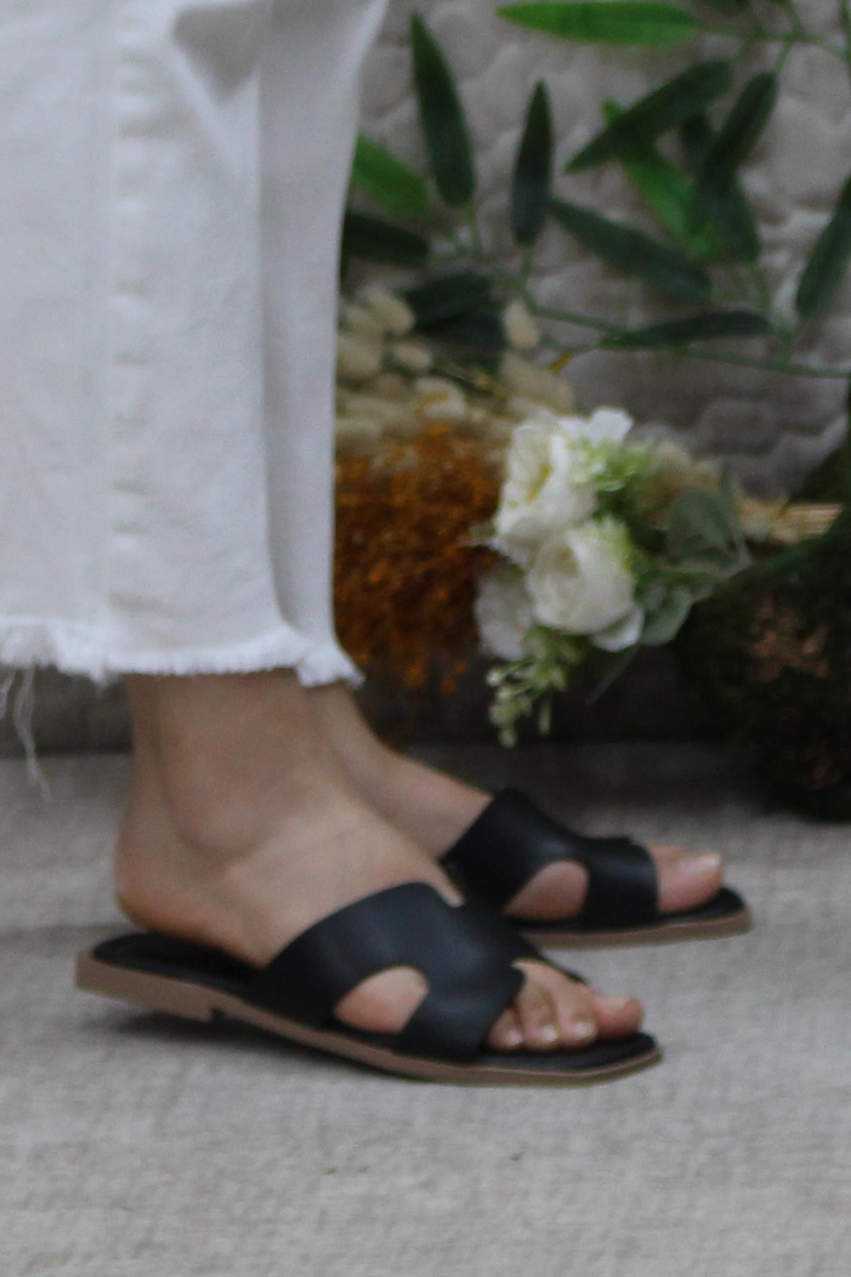 3563 Siyah Zarif Şık Günlük Terlik Ev Terliği Kadın Terlik - Görsel 2