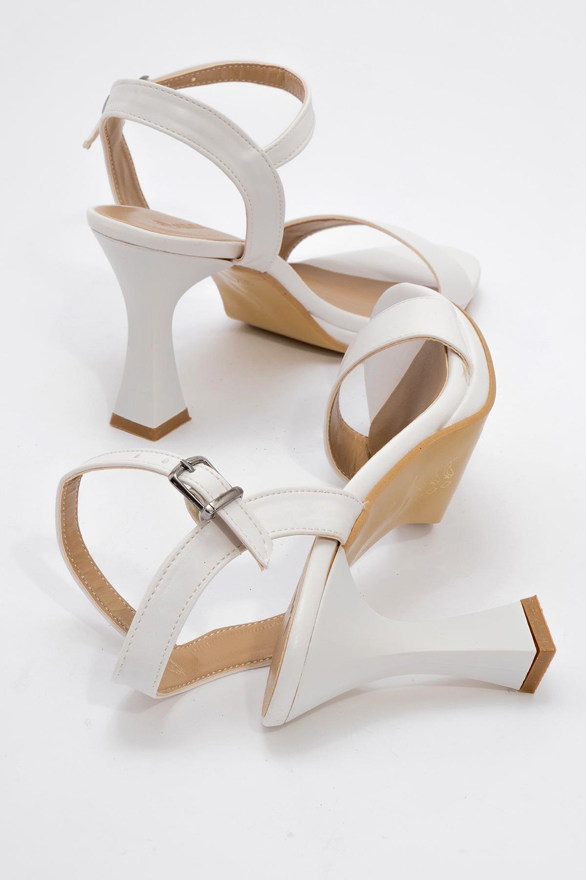Kadın Tek Bantlı Topuklu Sandalet BEYAZ CİLT - Görsel 5