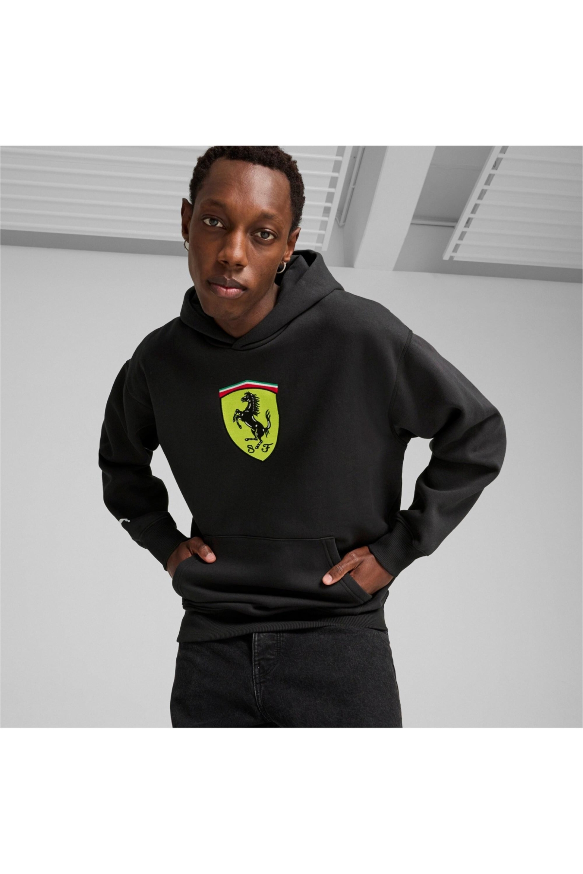 62705401 Ferrari Race Bigshield Hdie Erkek Sweatshirt