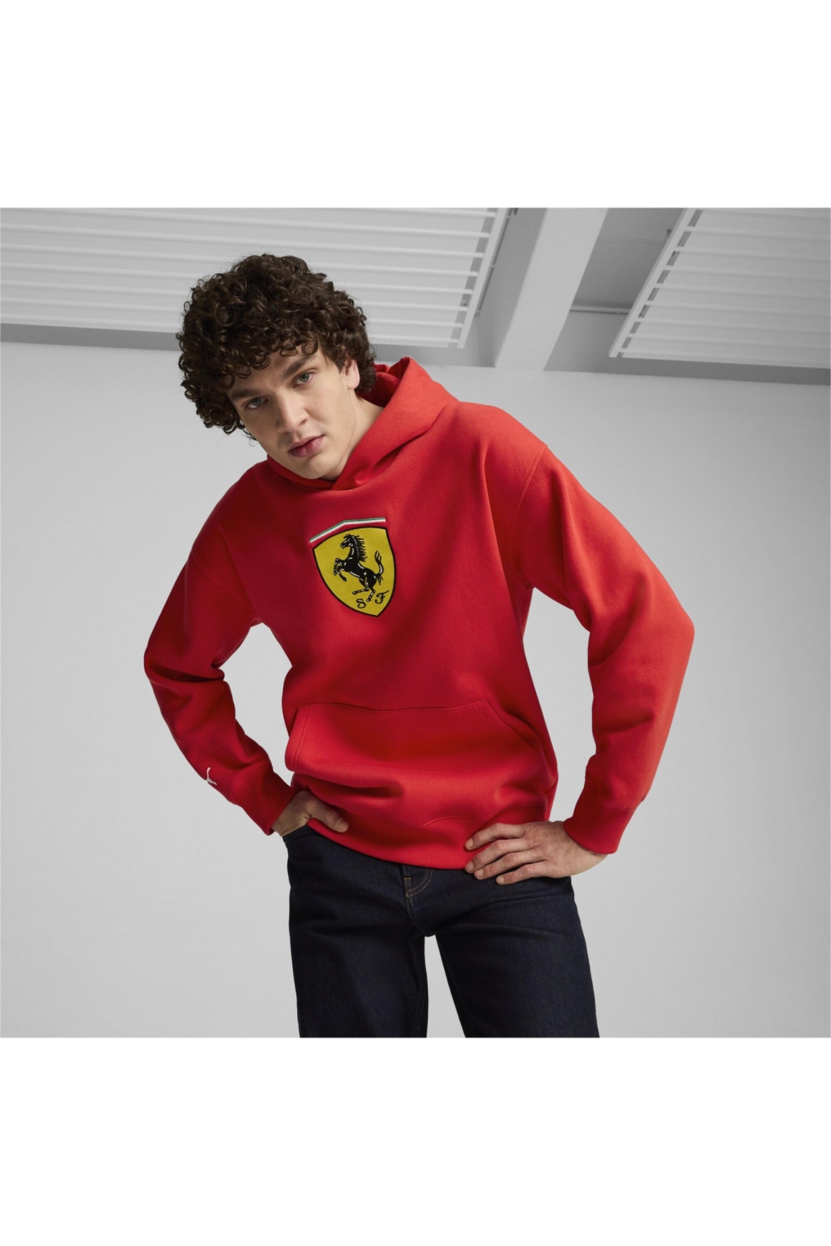 62705402 Ferrari Race Bigshield Hdie Erkek Sweatshirt