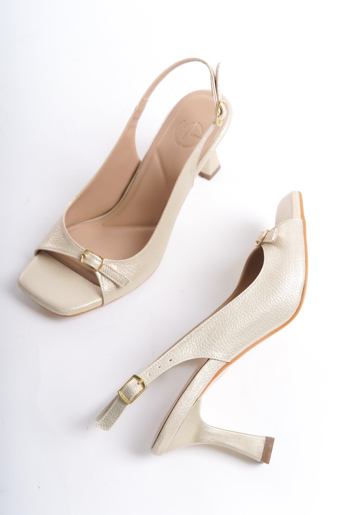 Seashell Açık Dore Arkası Açık Topuklu Sandalet Tokalı Kadın Ayakkabı - Görsel 3