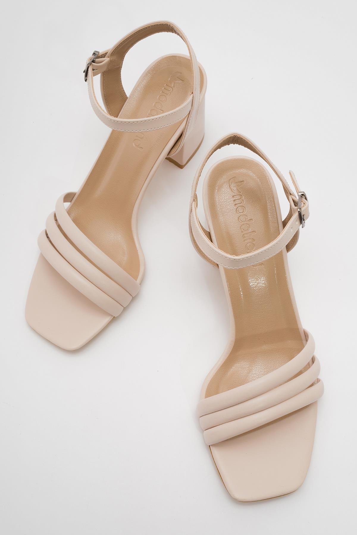 Kadın Küt Burunlu TEN CİLT - Görsel 6