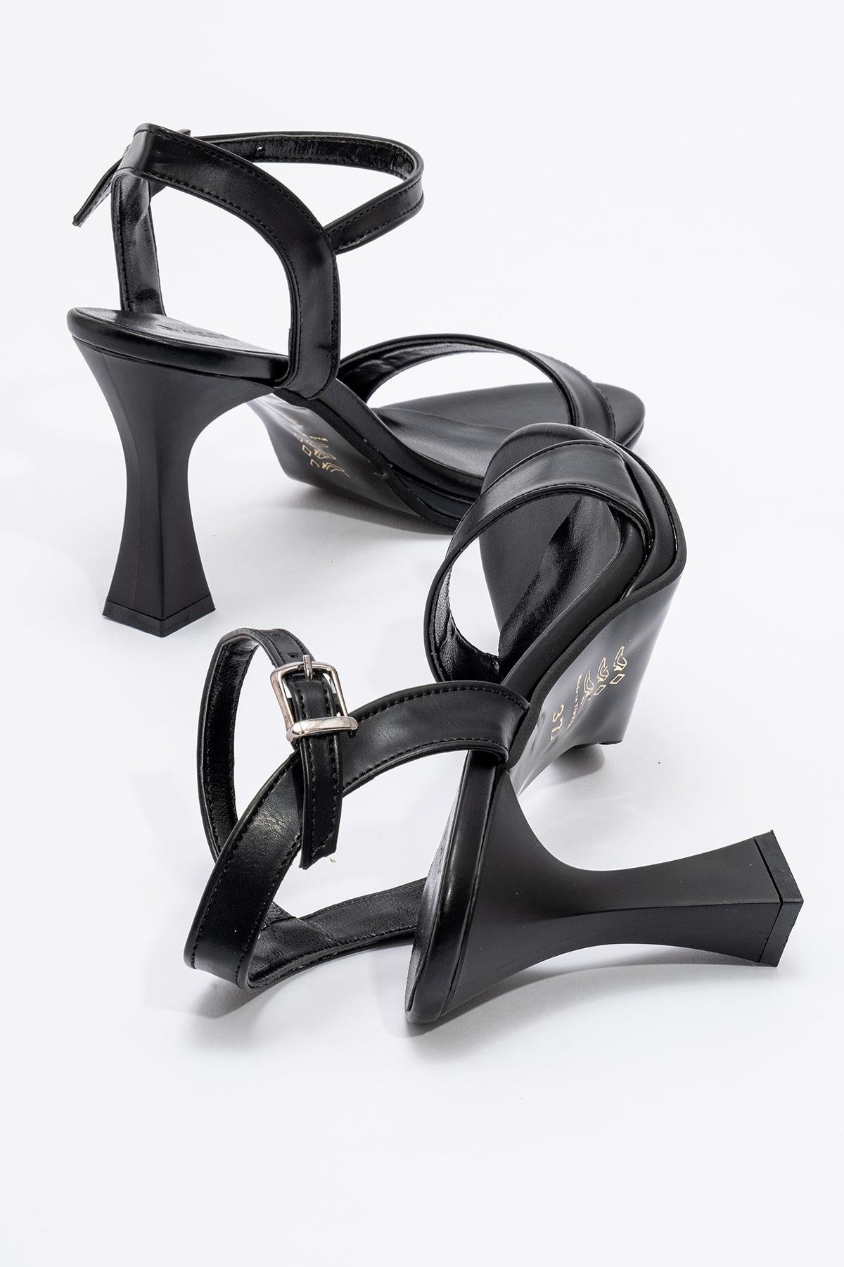 Kadın Tek Bantlı Topuklu Sandalet SİYAH CİLT - Görsel 5