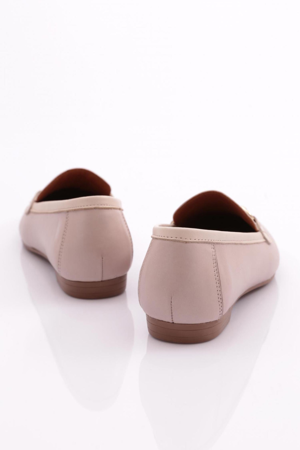 134-1 Kadin Yuvarlak Burunlu Babet - Görsel 4