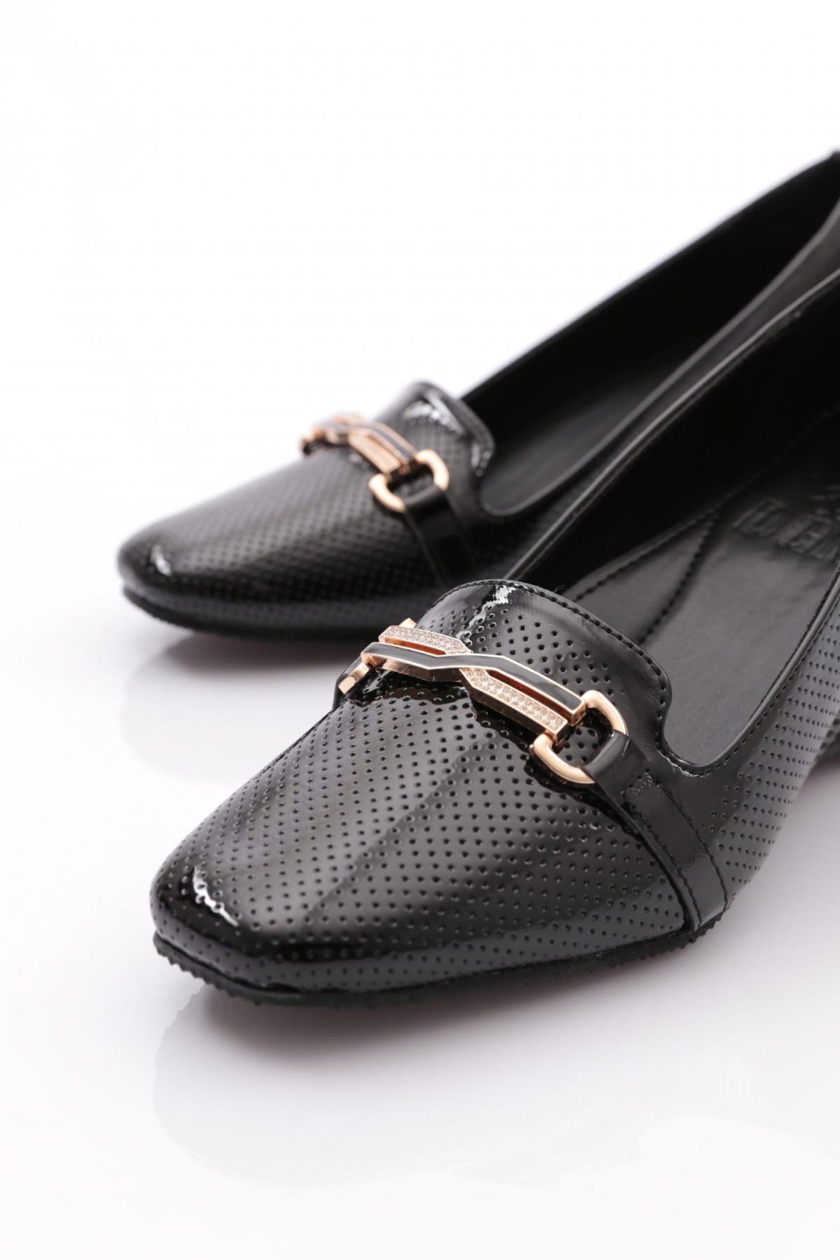 24305 Kadin Metal Aksesuar Topuklu Ayakkabi - Görsel 5