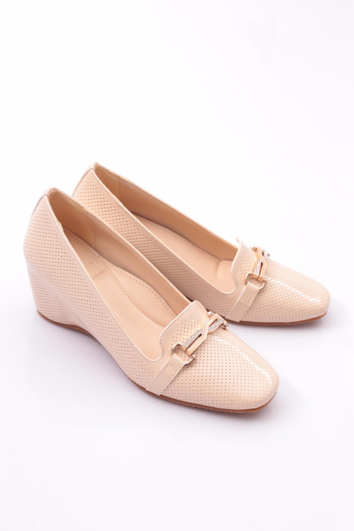 24305 Kadin Metal Aksesuar Topuklu Ayakkabi - Görsel 3