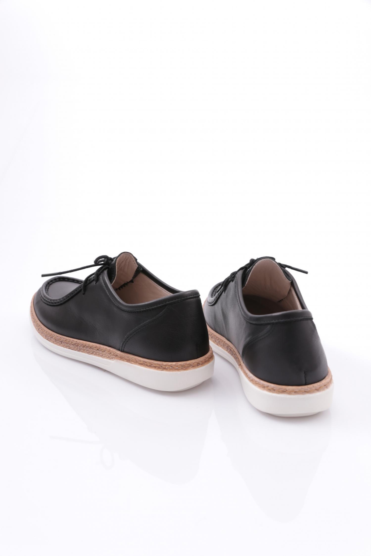 152E Kadin Bağcikli Comfort Ayakkabi - Görsel 4