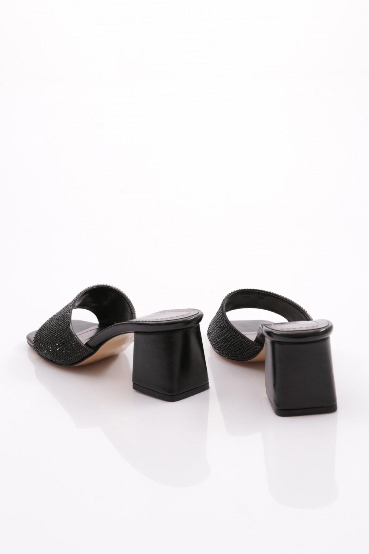 K1034 Kadin Kadeh Topuklu Taş Süslemeli Topuklu Terlik - Görsel 4