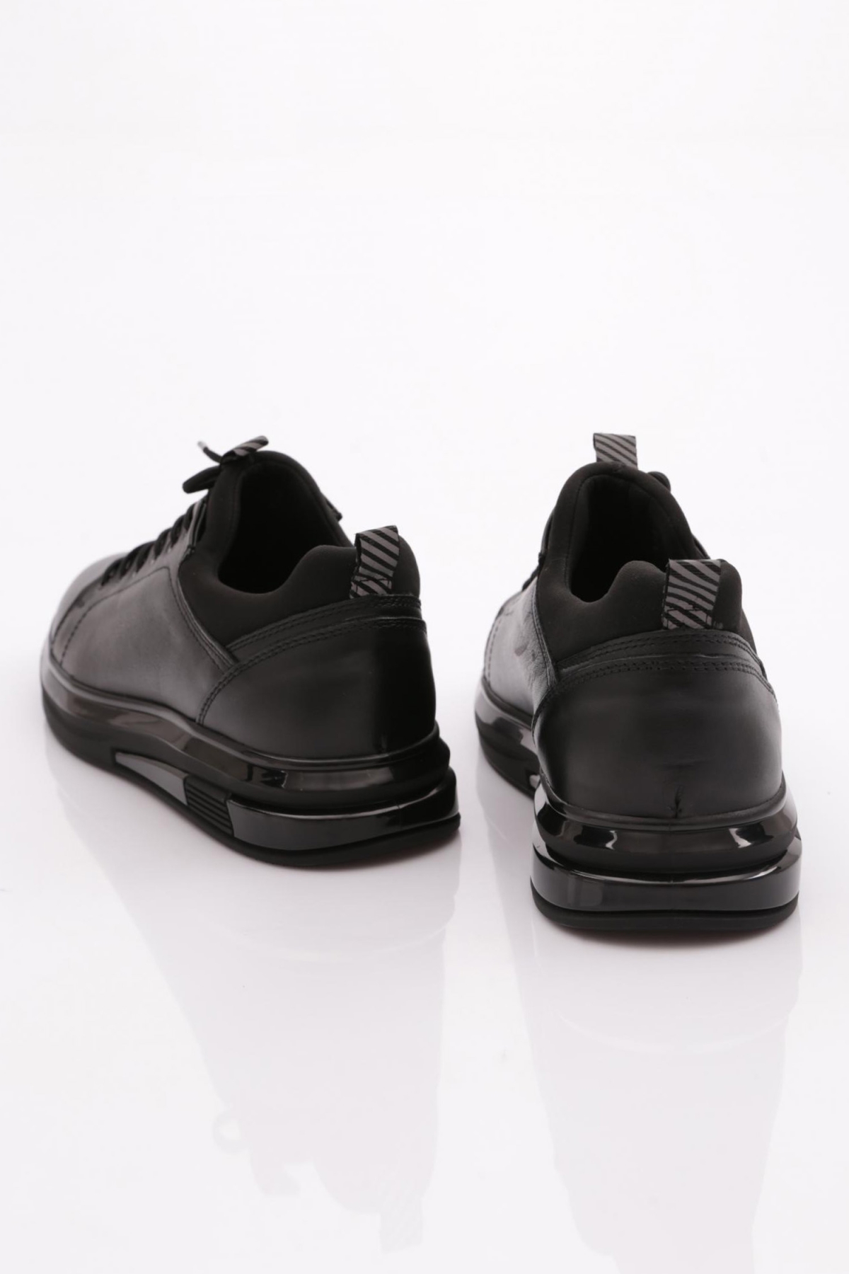 18366 Erkek Bağcikli Spor Ayakkabi - Görsel 4