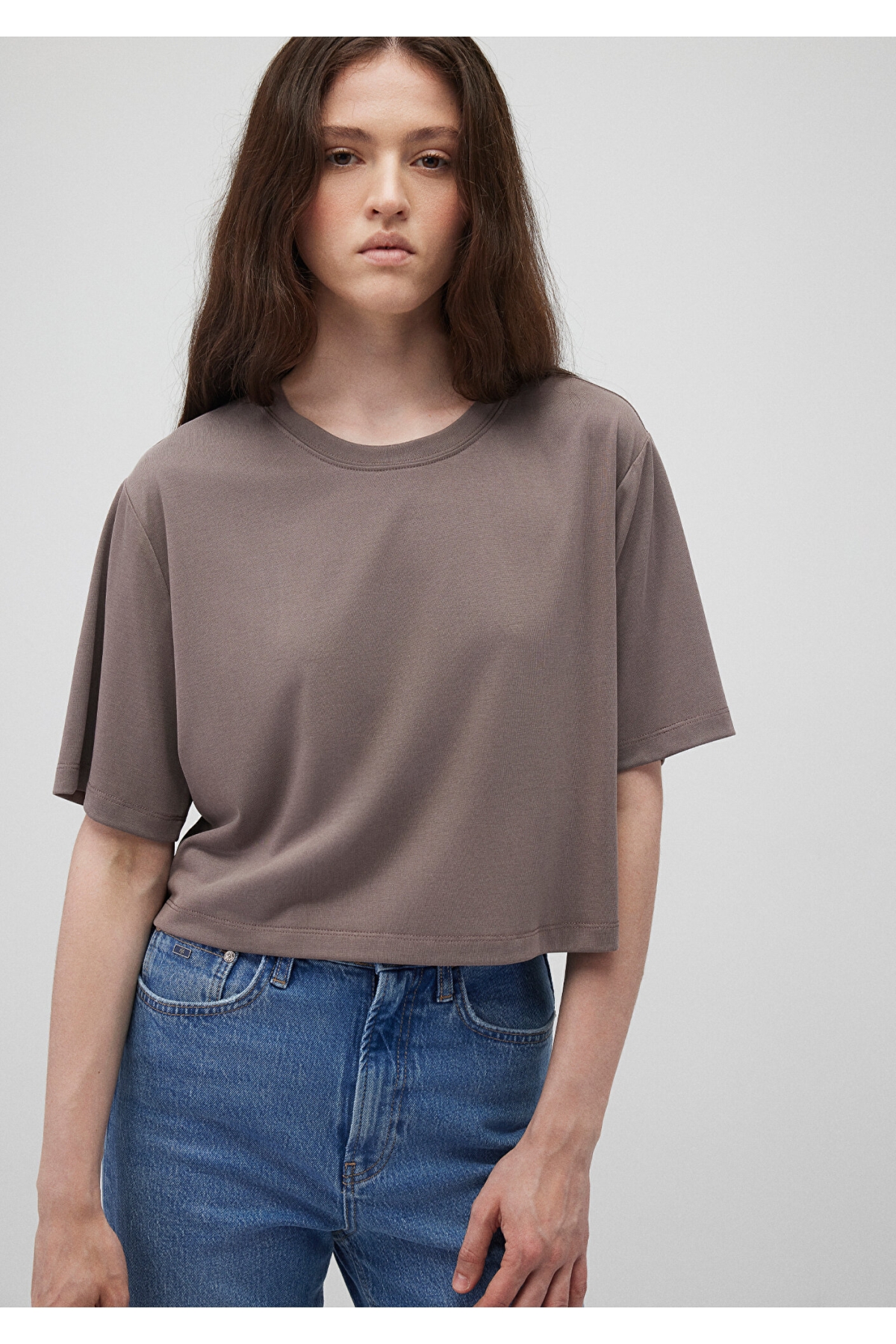 Lux Touch TENCEL TM Kahverengi Basic Crop Tişört