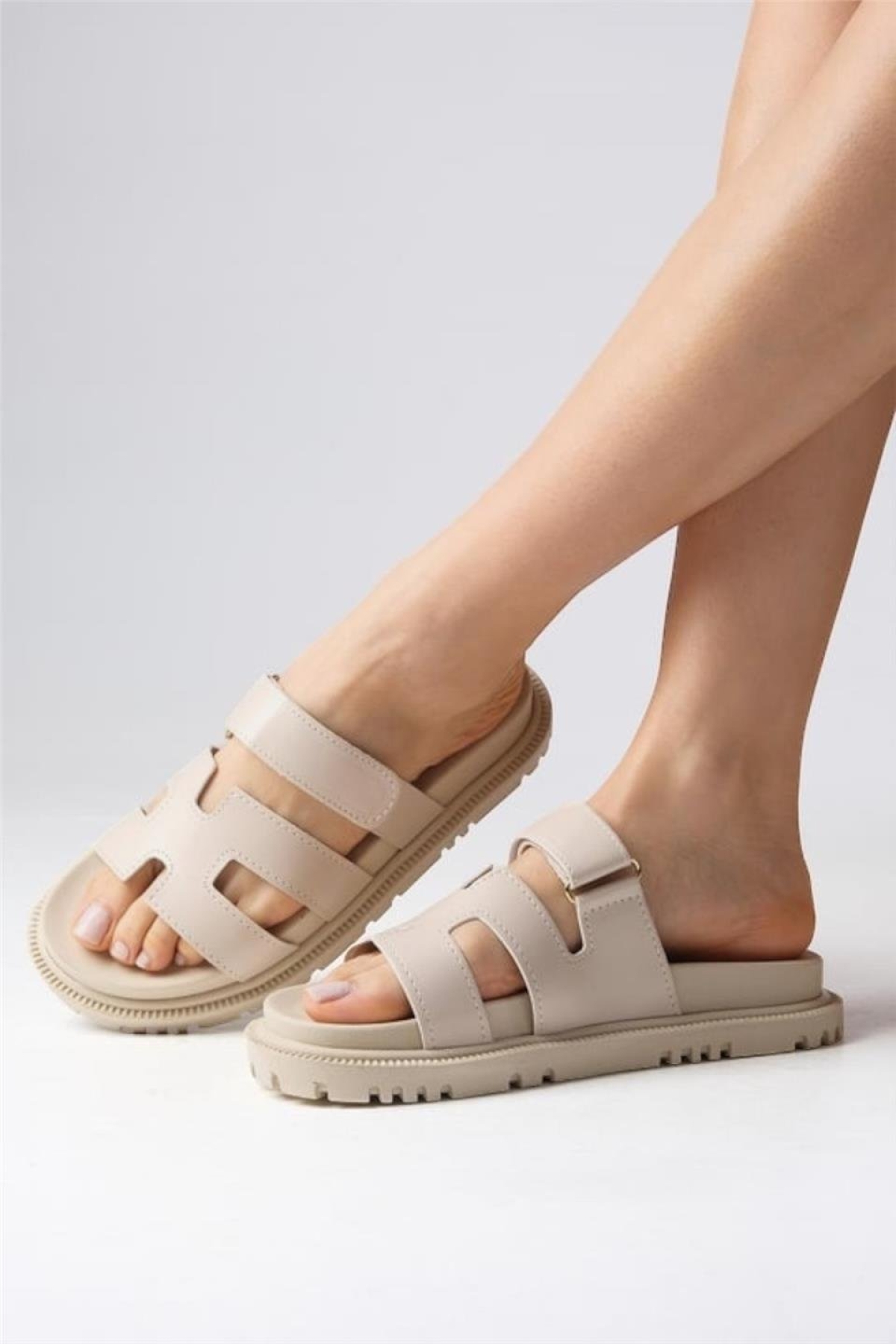 Düz Tabanlı Cırtlı Yazlık Günlük Terlik BEJ - Görsel 4