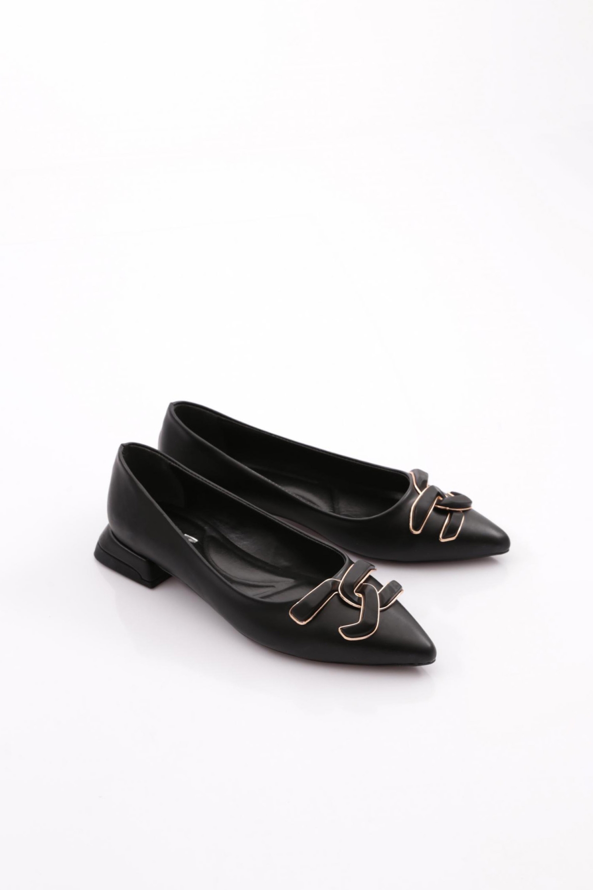 2606 Kadin Sivri Burun Metal Tokali Babet - Görsel 3