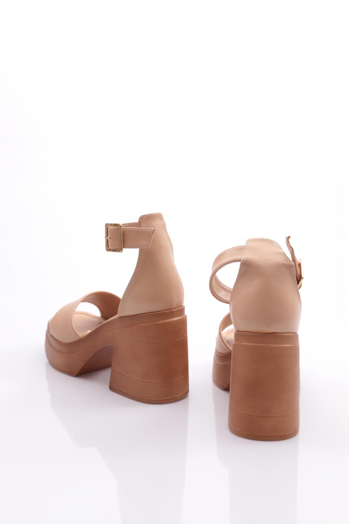 1623-22Y Kadin Tek Bantli Kalin Taban Topuklu Ayakkabi - Görsel 4