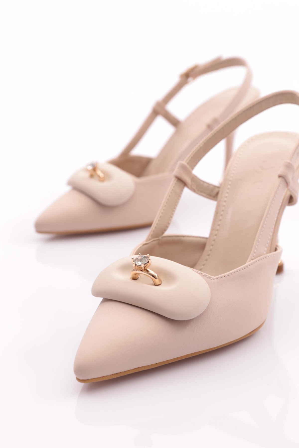 515-1 Kadin Arkadan Bağlamali Topuklu Ayakkkabi - Görsel 5