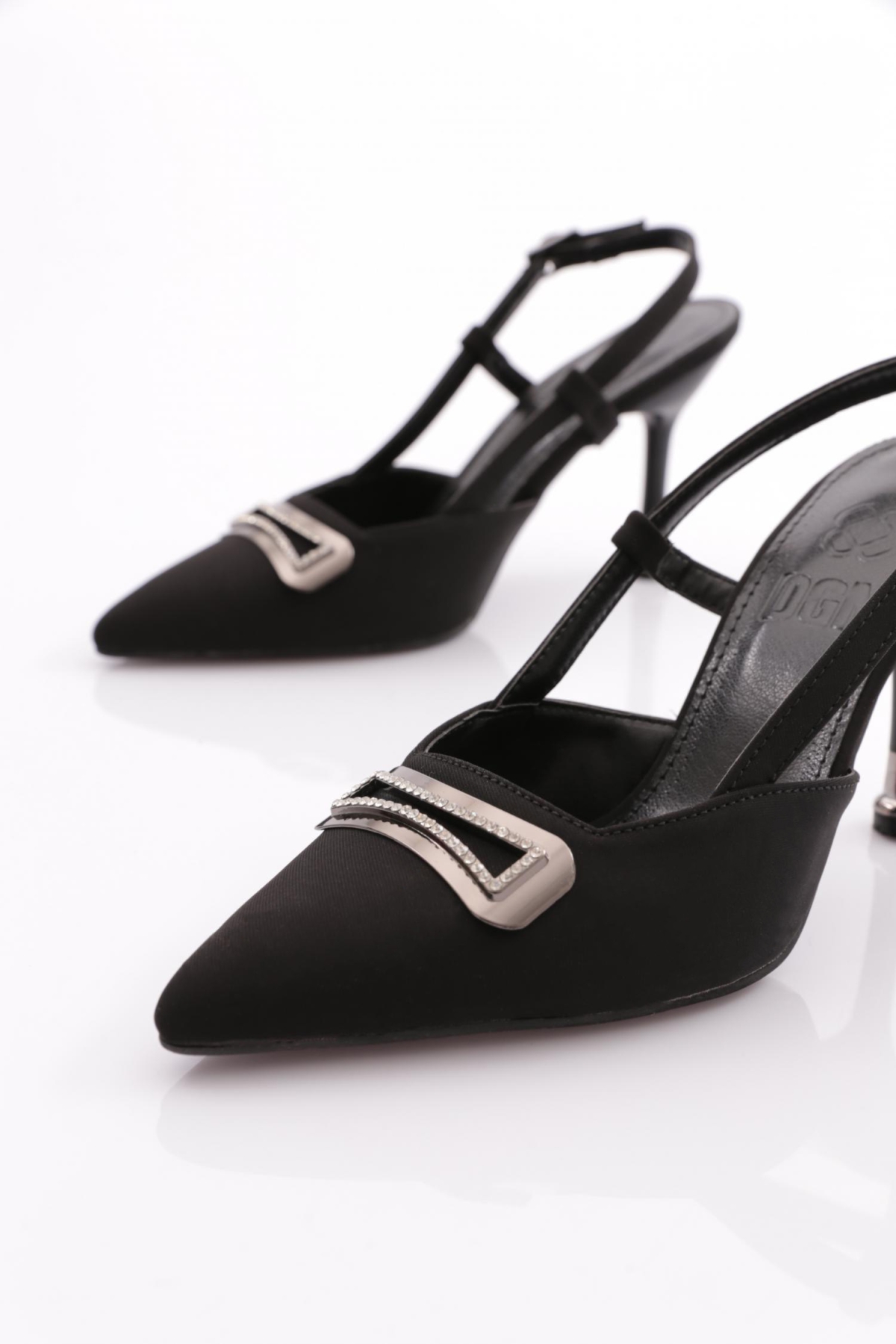 512 Kadin Arkadan Bağlamali Topuklu Ayakkabi - Görsel 5