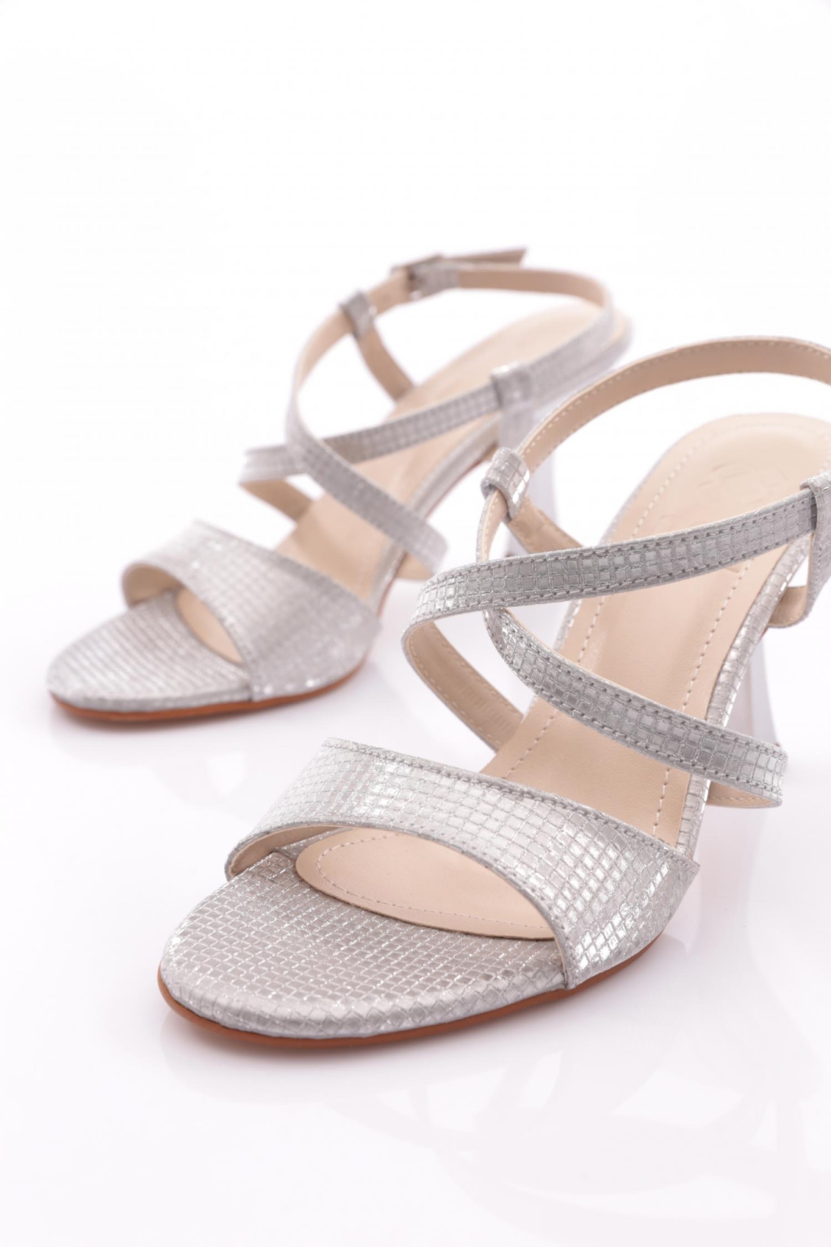 916 Kadin Arkadan Bağlamali Topuklu Ayakkabi - Görsel 5