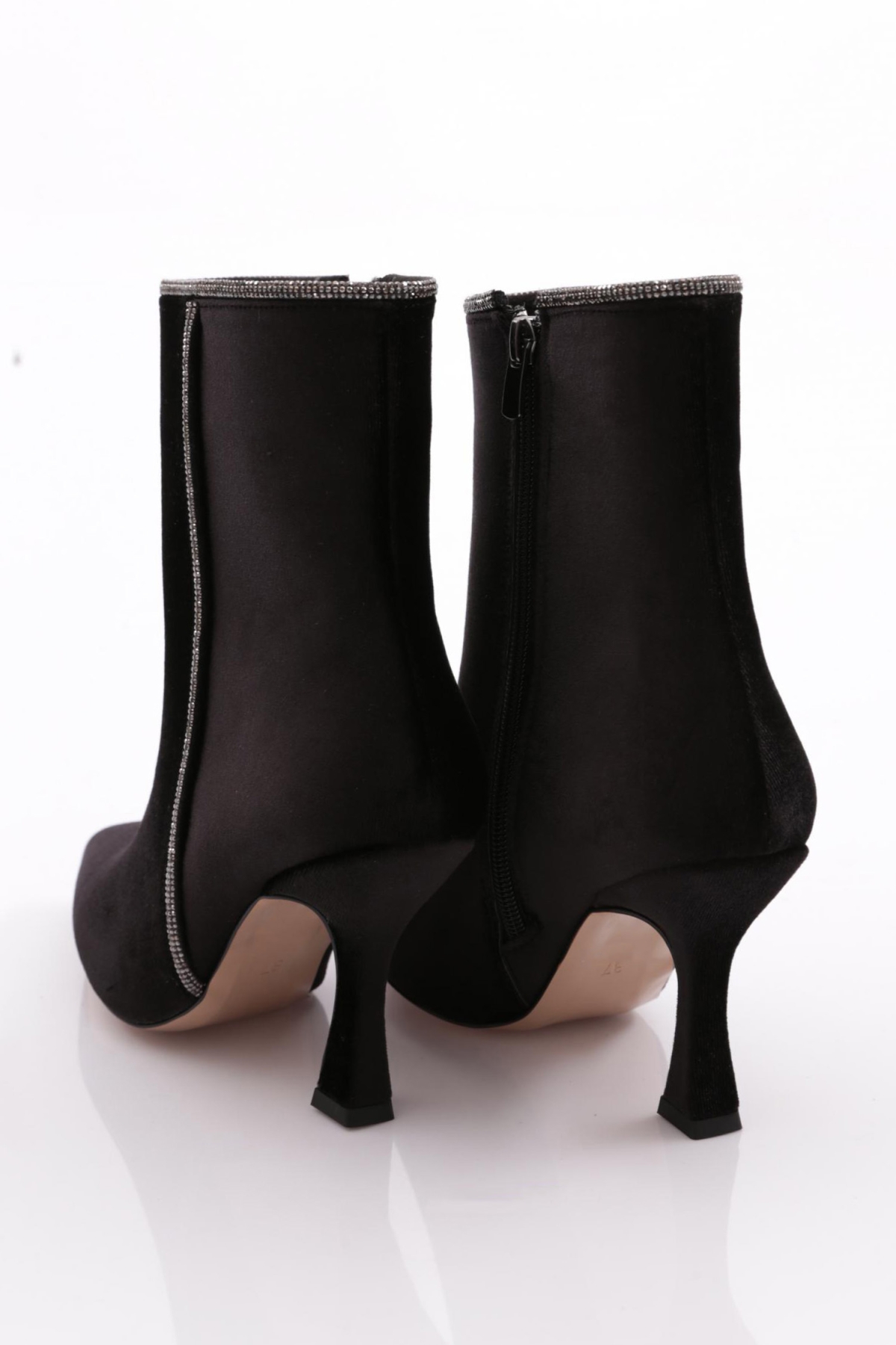 215 Kadin Topuklu Bot - Görsel 4