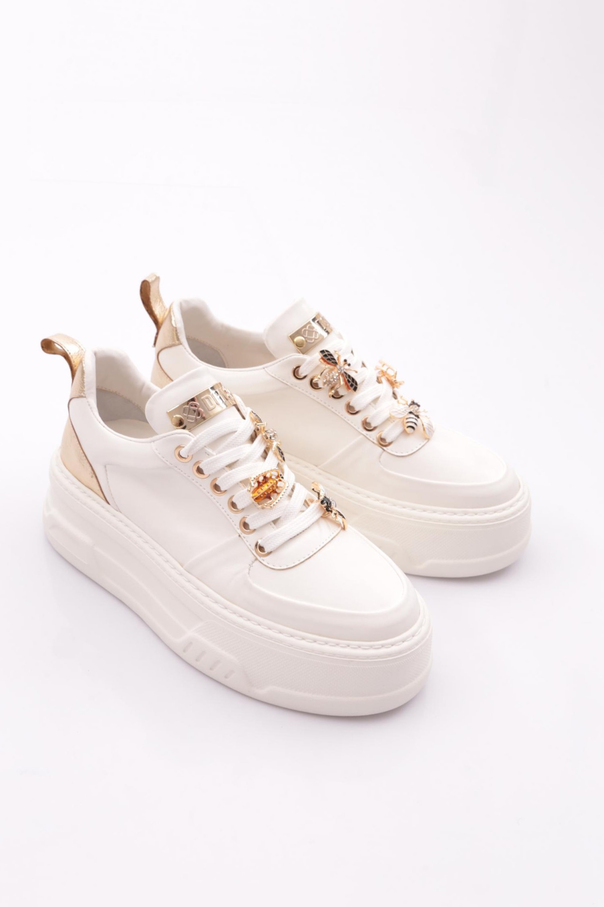 1042 Kadin Kalin Taban Bağcikli Spor Ayakkabi - Görsel 3