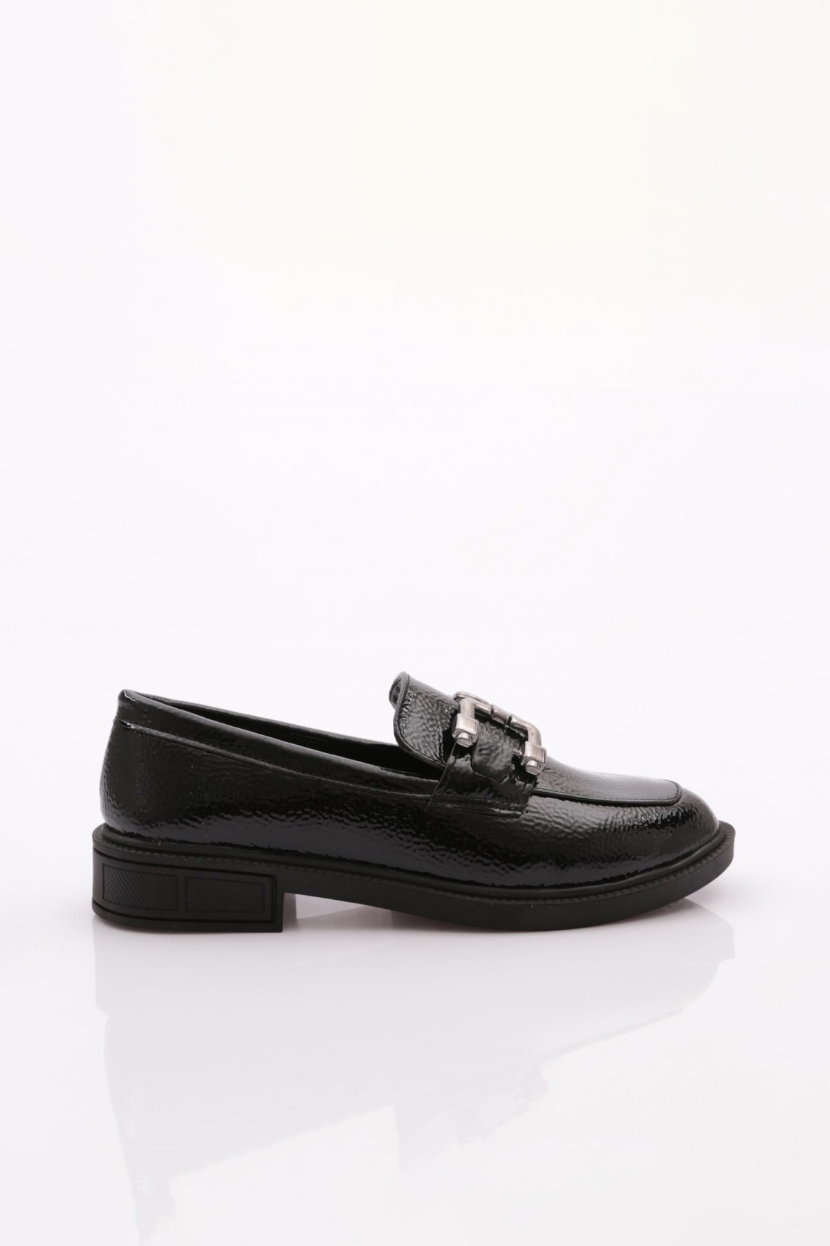 T10 Kadin Loafer Ayakkabi