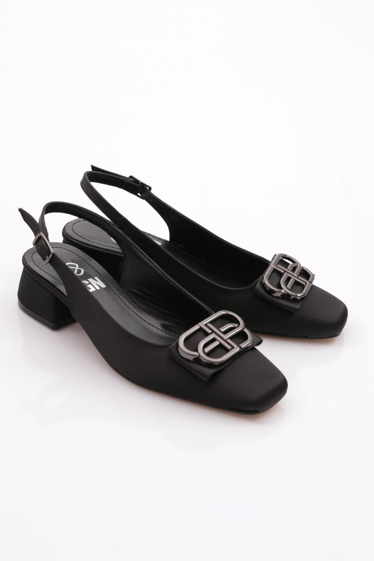 Y335 Kadin Arkasi Açik Topuklu Ayakkabi - Görsel 3