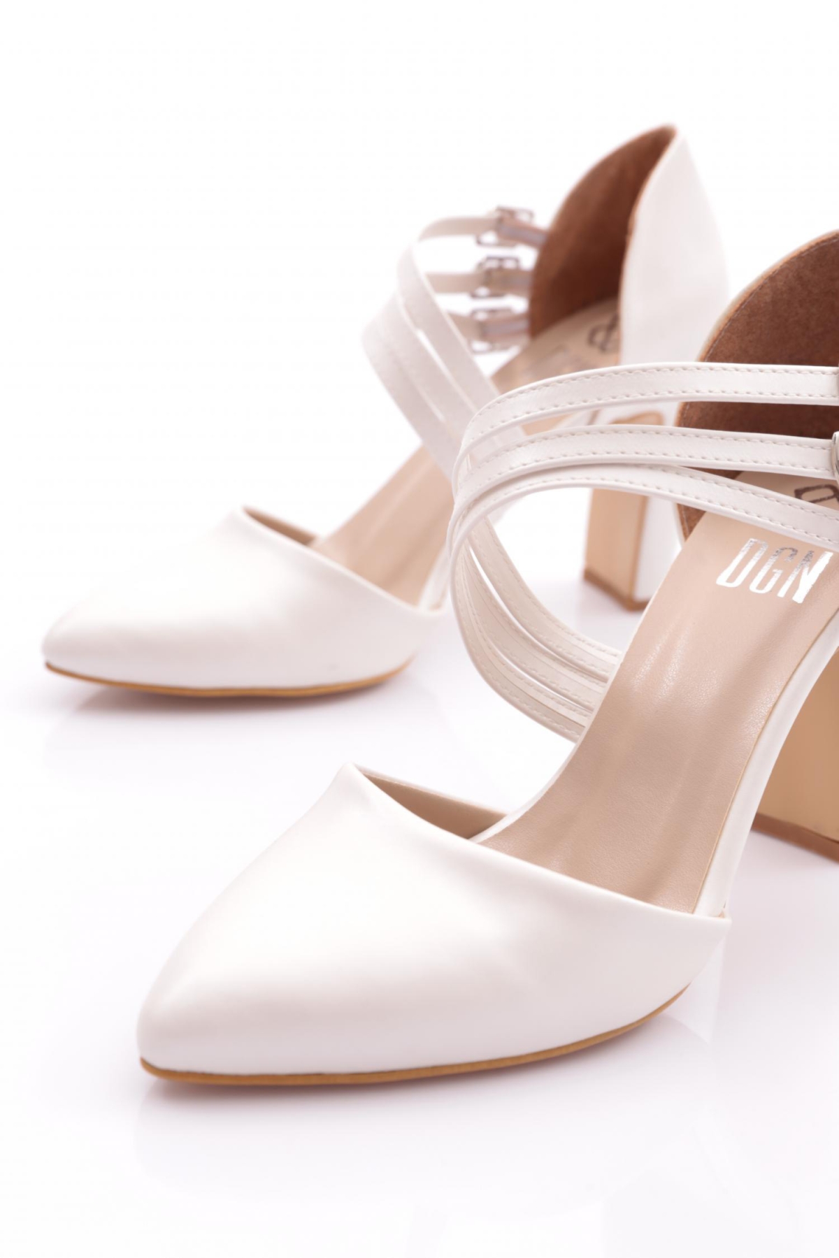 318 Kadin Kalin Topuklu Bileği Kemerli Topuklu Ayakkabi - Görsel 5