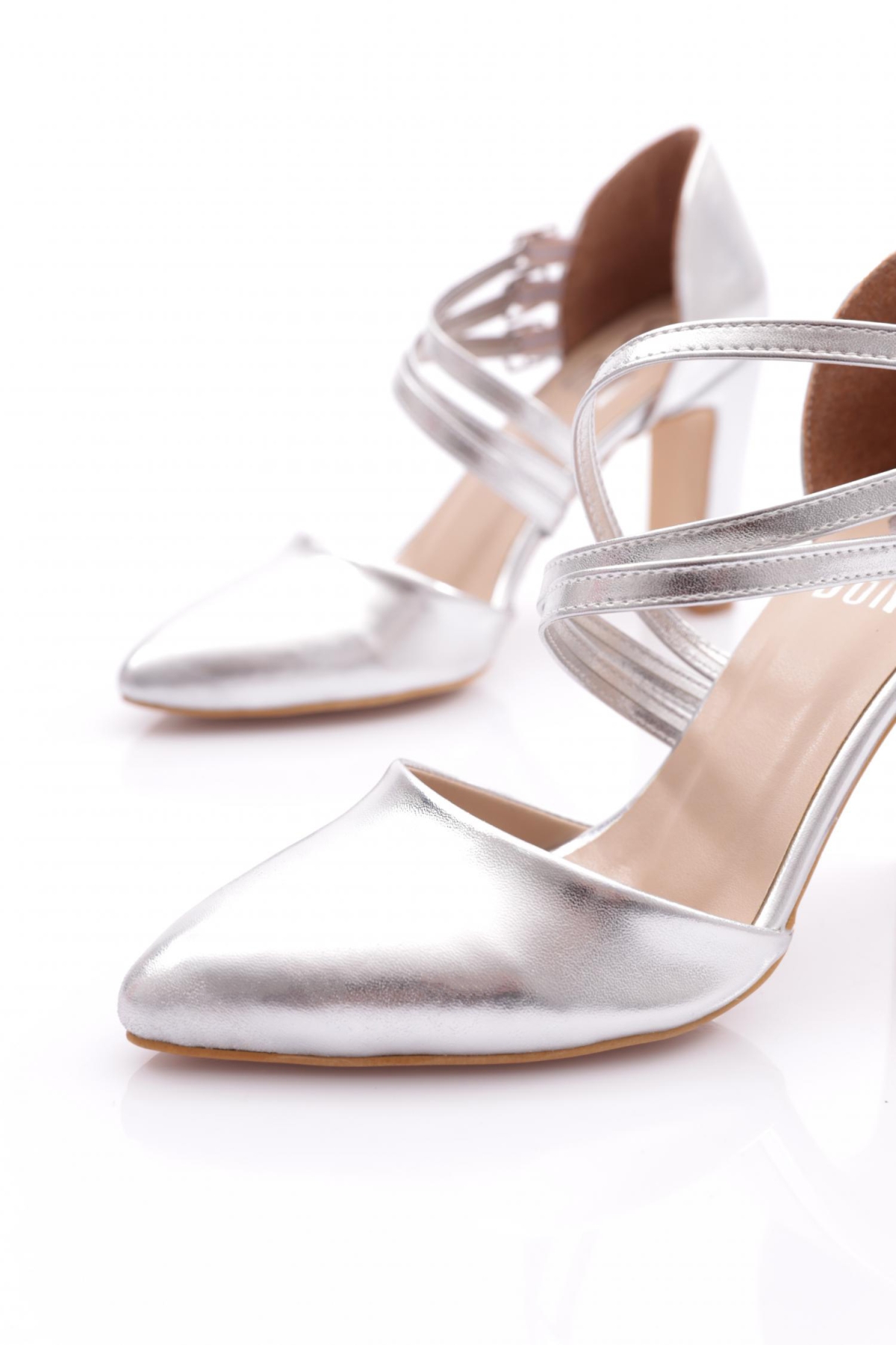 318 Kadin Kalin Topuklu Bileği Kemerli Topuklu Ayakkabi - Görsel 5