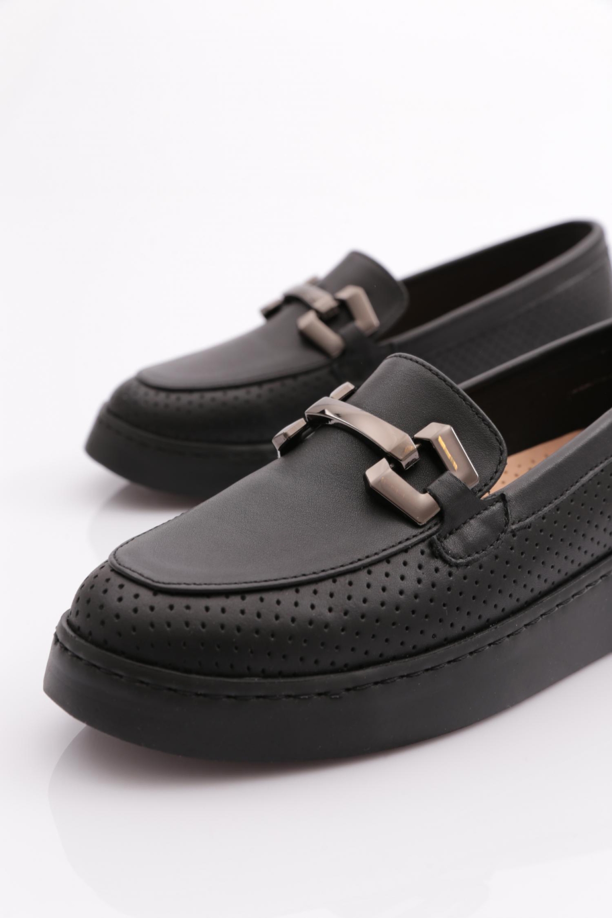 422 Kadin Tokali Lazerli Loafer Ayakkabi - Görsel 5