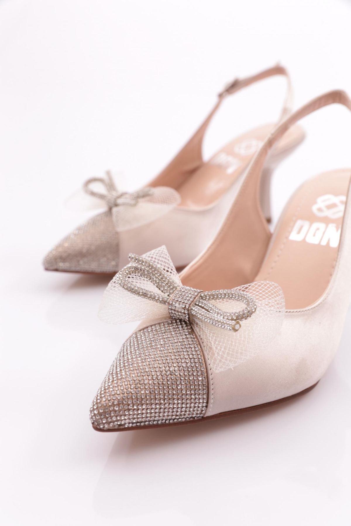 K929 Kadin Sivri Burun Kurdela Detayli Topuklu Ayakkabi - Görsel 5