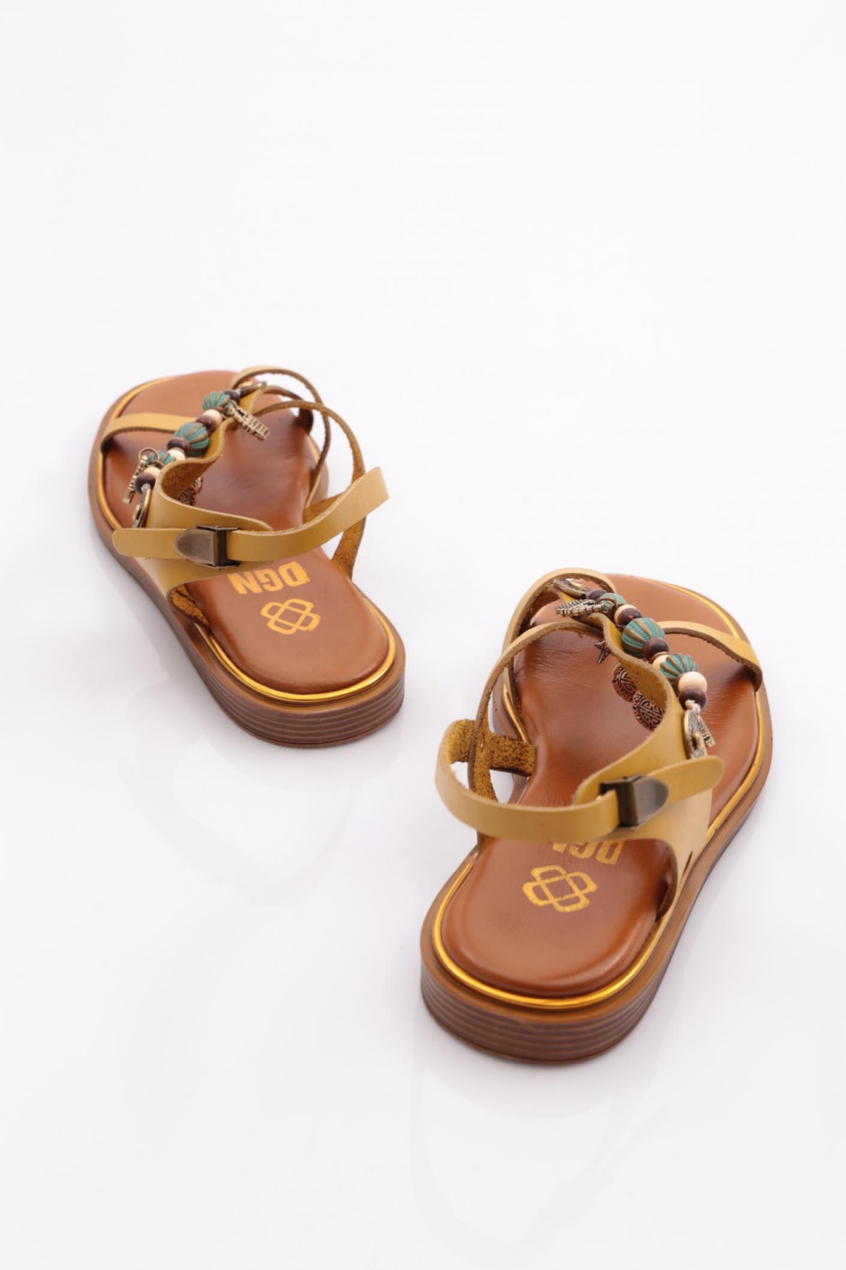 305 Kadin Yanlari Boncuk Detayli Sandalet - Görsel 4